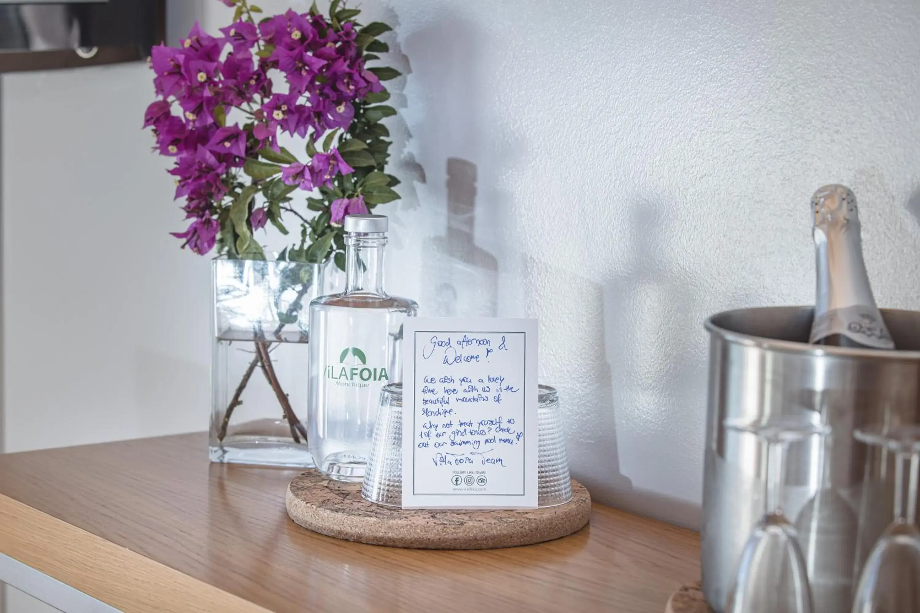 Economy Double or Twin Room in VilaFoia Economy Double or Twin Room in VilaFoia