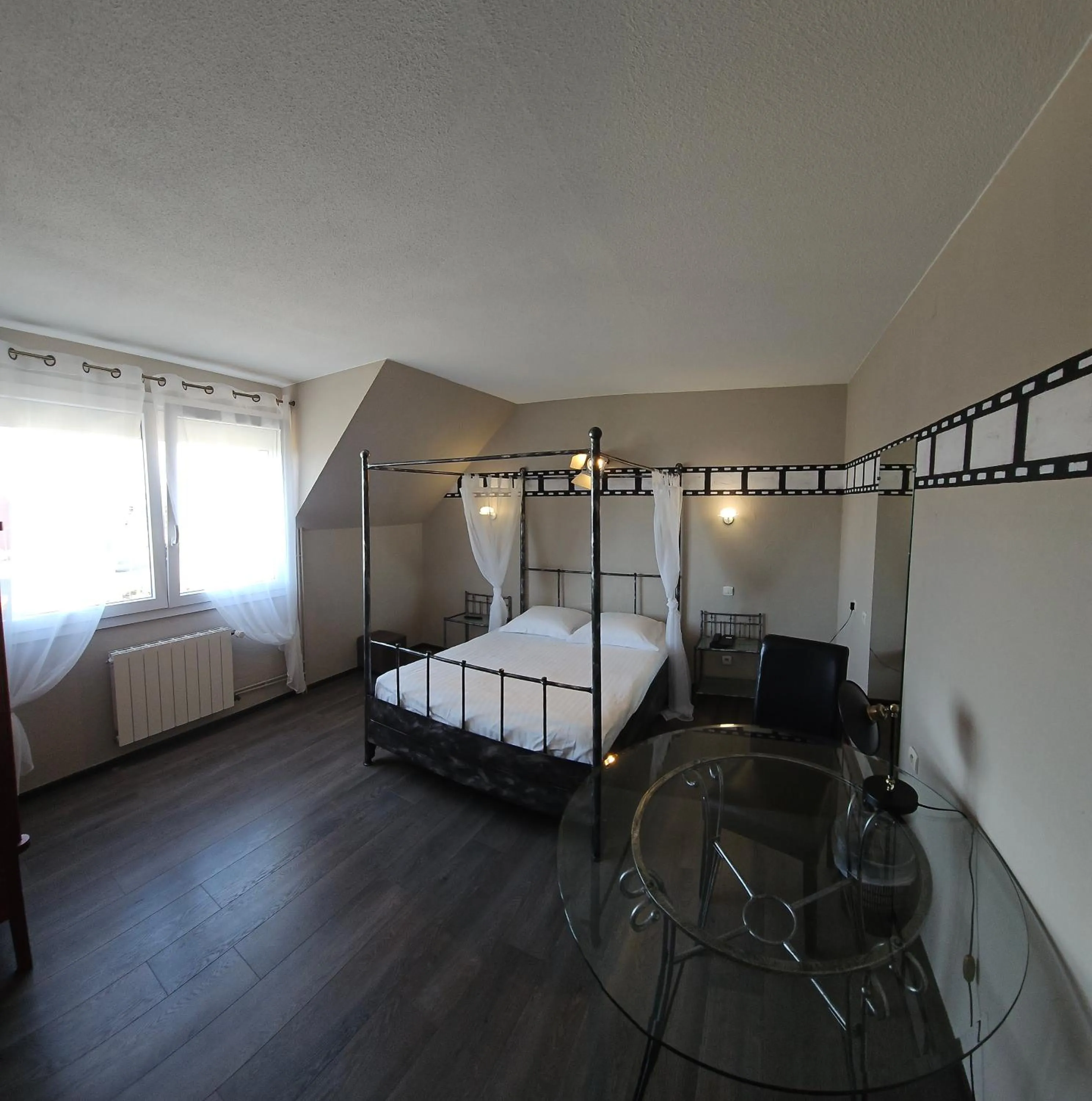 Bedroom, Bed in Hotel Restaurant Champ Alsace