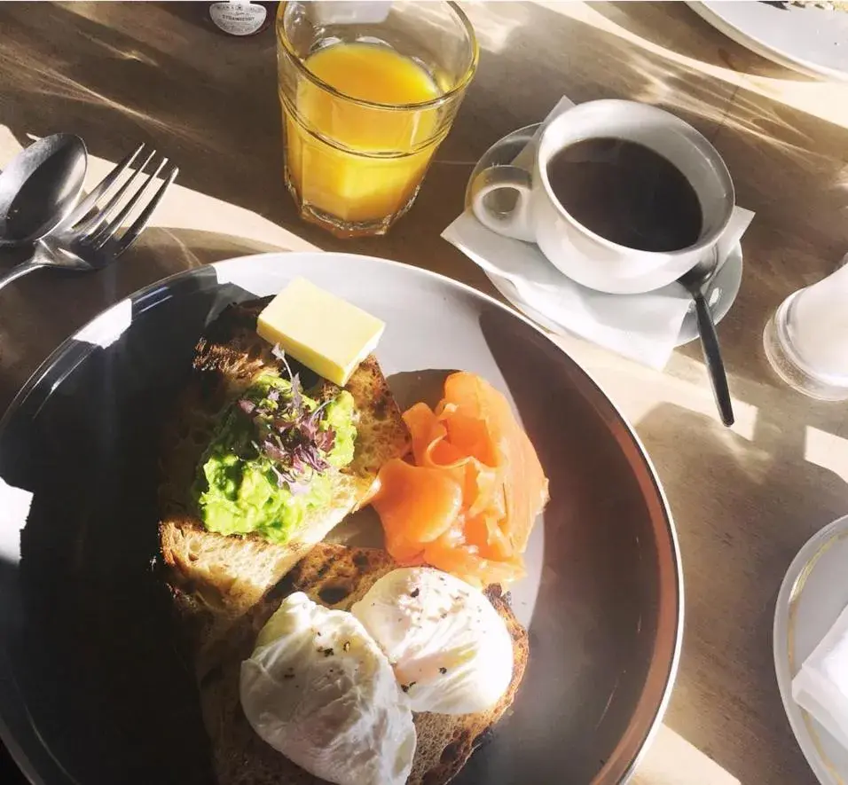 Food and drinks in The Oakhill Inn Food and drinks in The Oakhill Inn