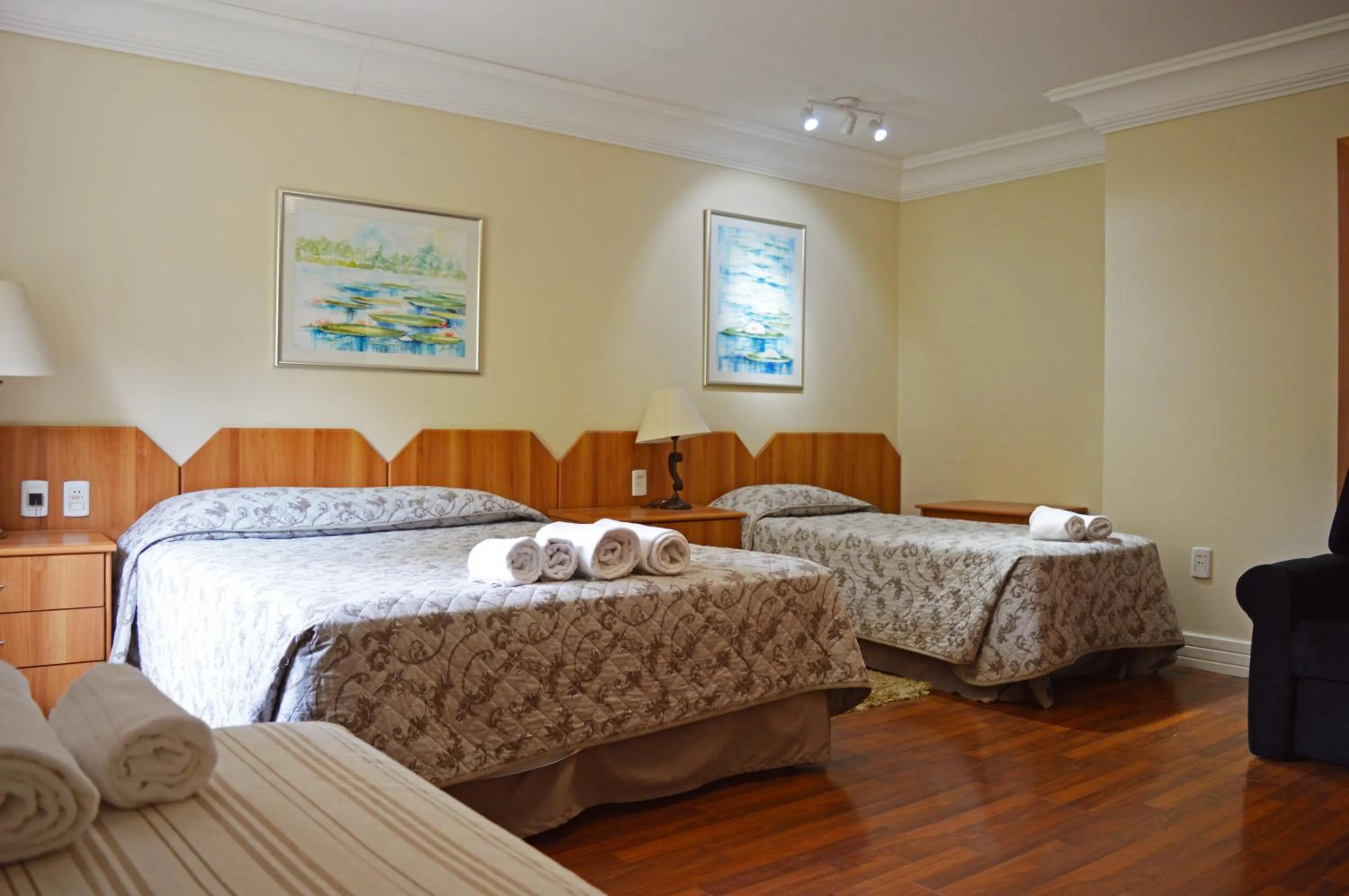 Bed in Sky Ville Hotel Canela