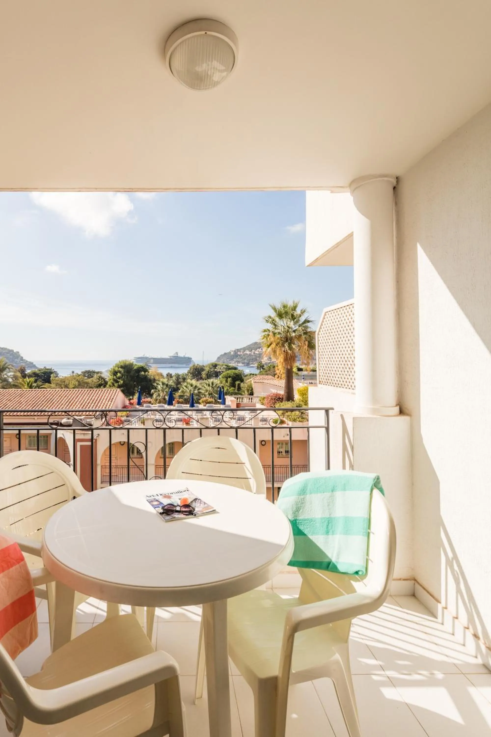 Patio in Résidence Pierre & Vacances l'Ange Gardien