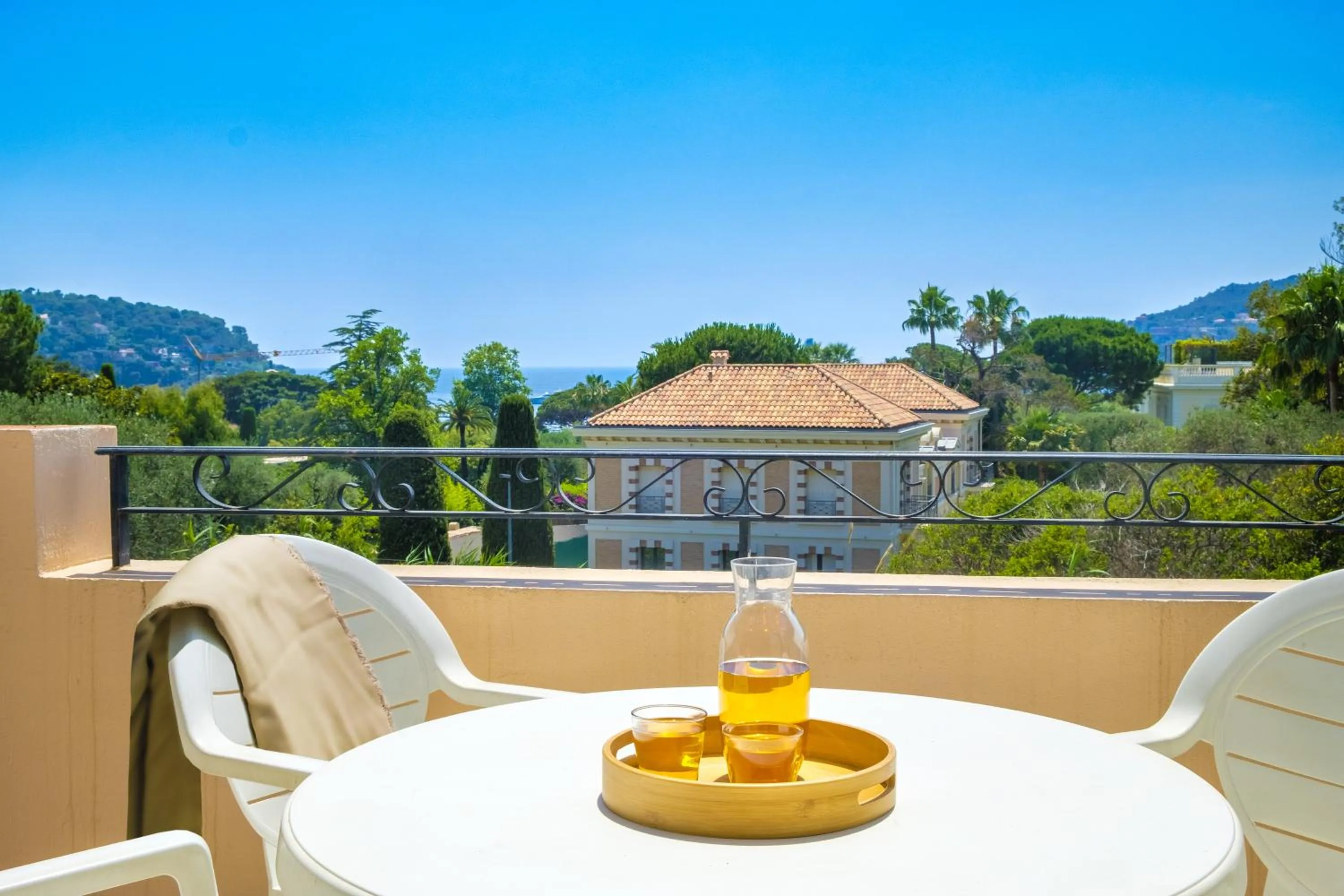 Patio in Résidence Pierre & Vacances l'Ange Gardien