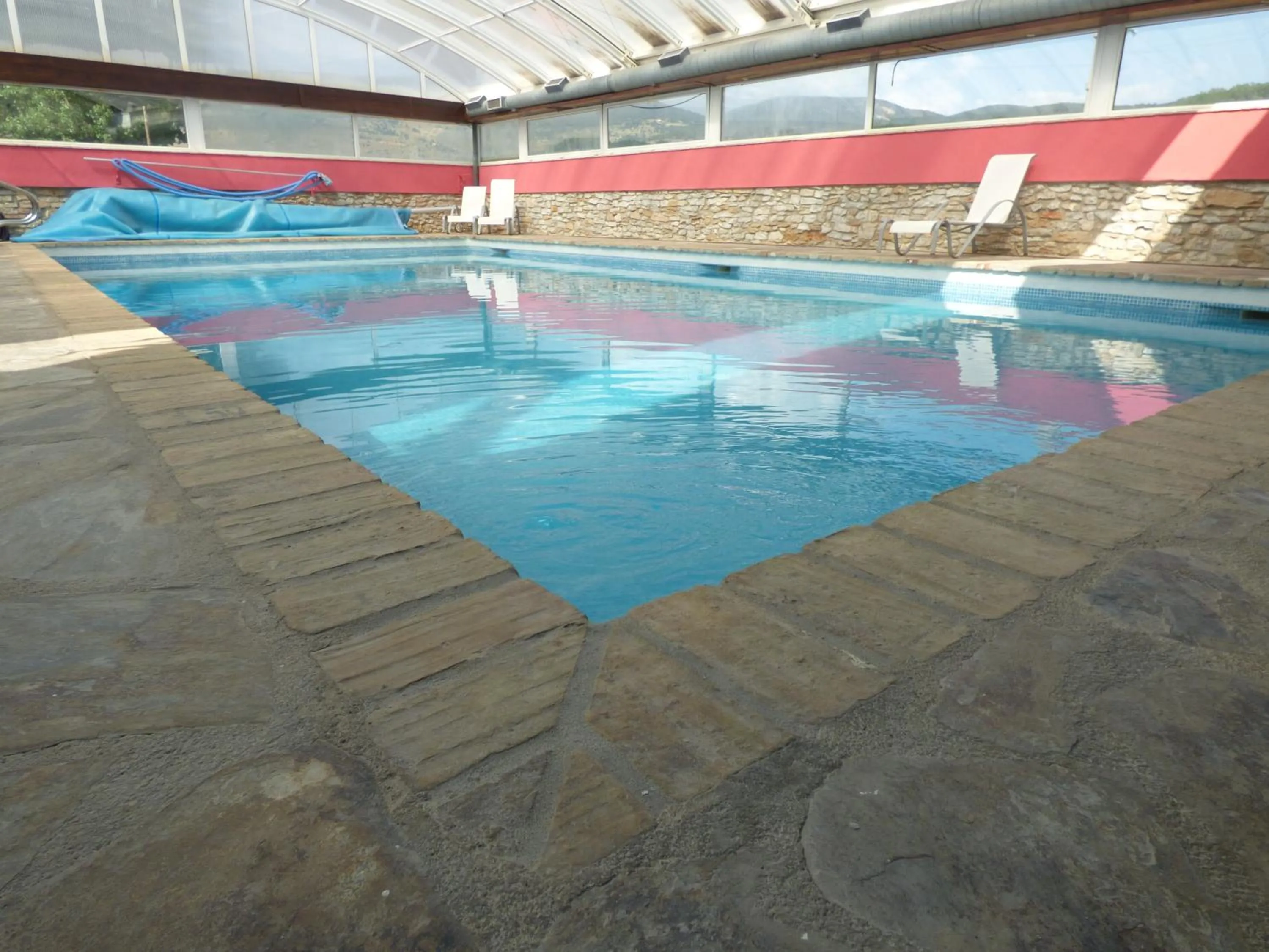 Swimming pool in Hotel La Vega