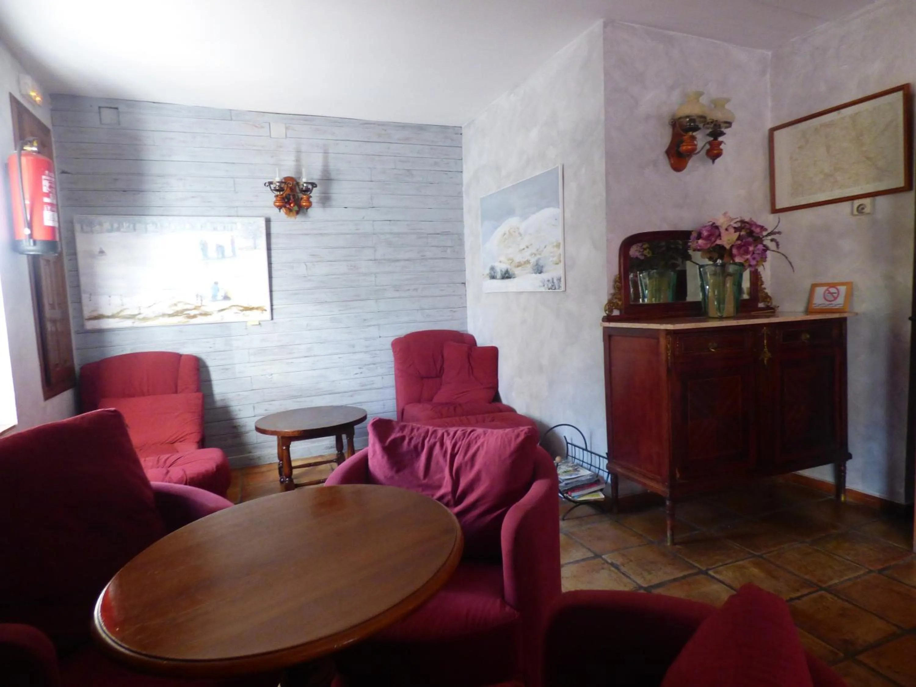 Living room in Hotel La Vega