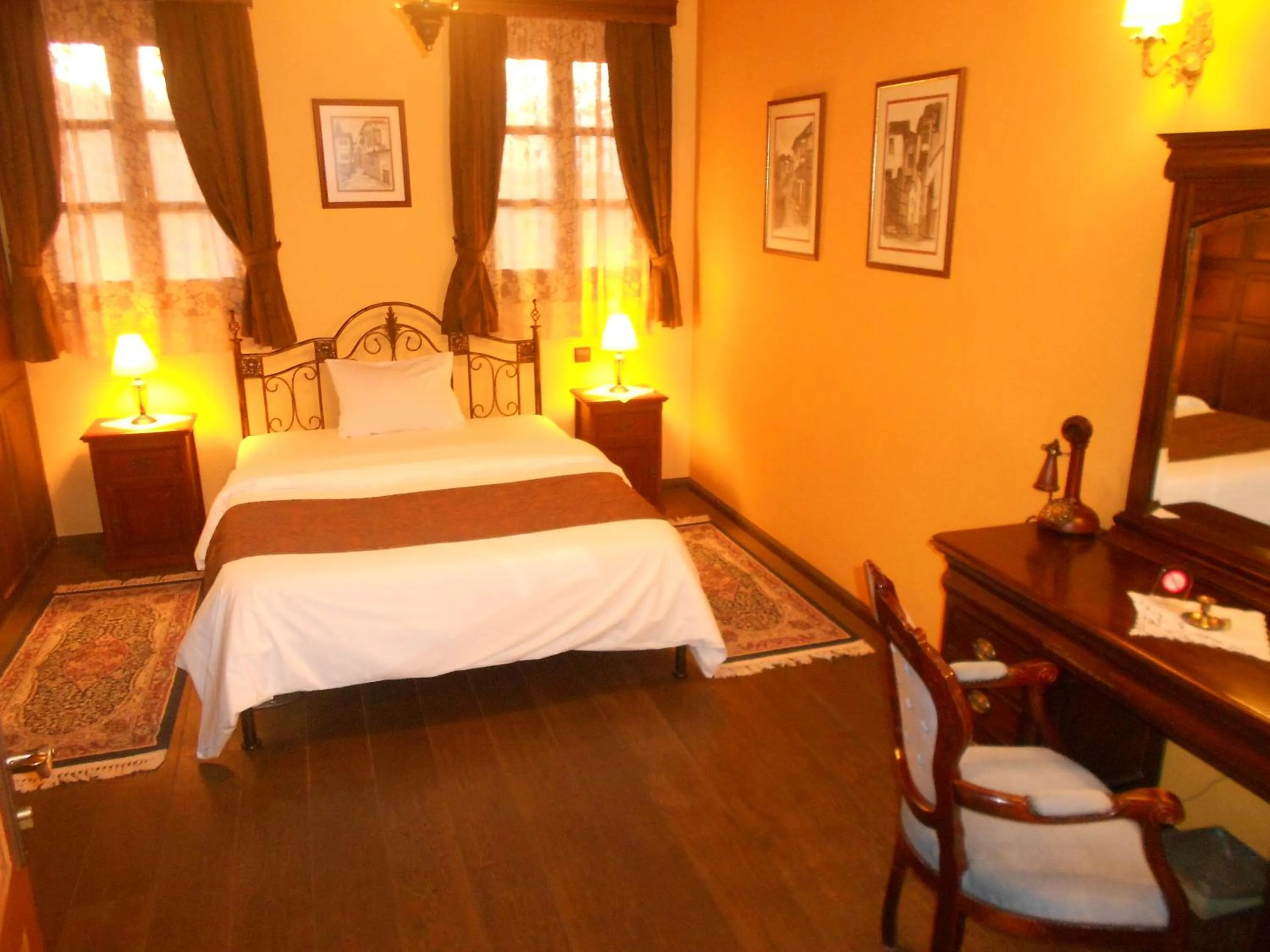 Bedroom, Bed in Estate Kalaitzis