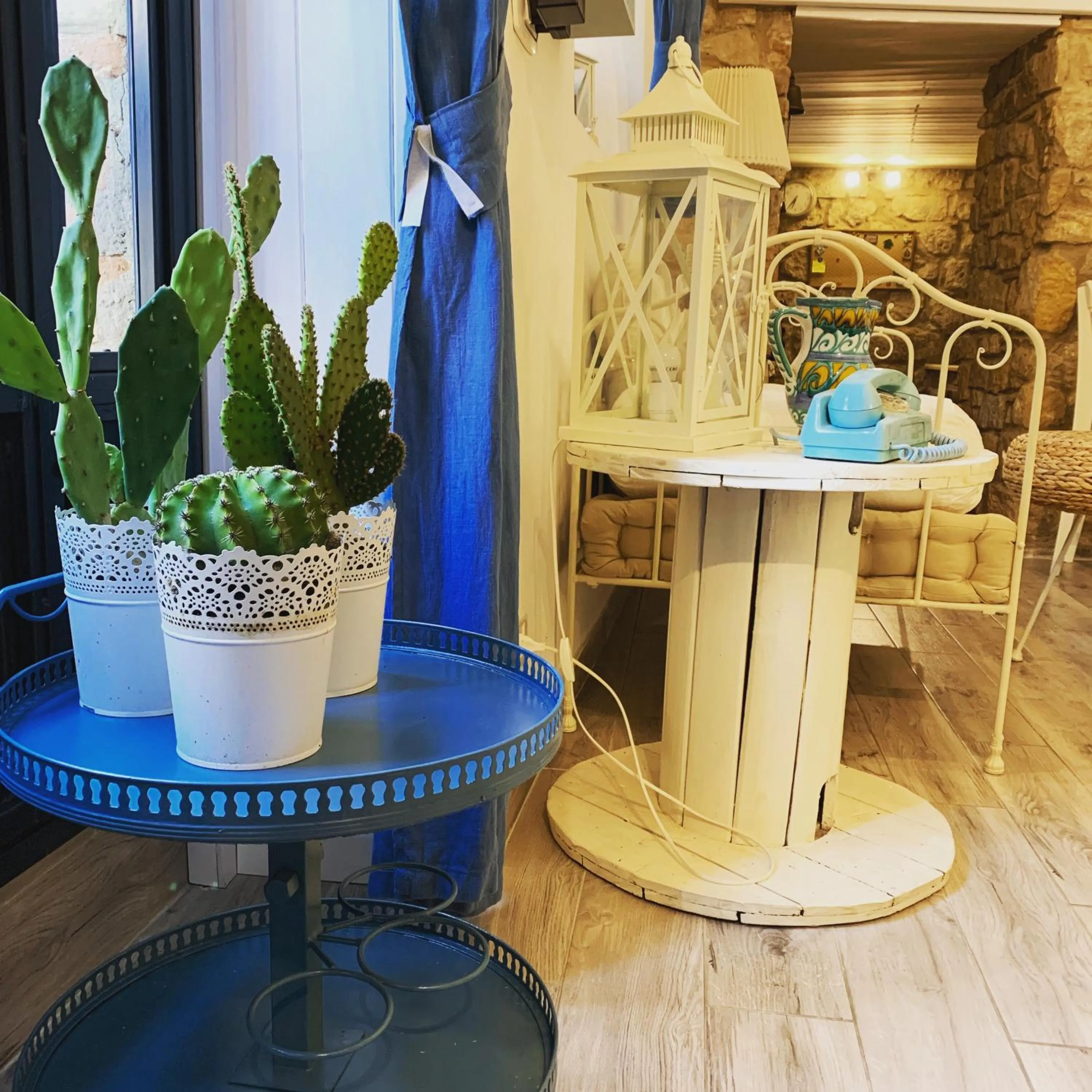 Seating area in Giardino delle Zagare