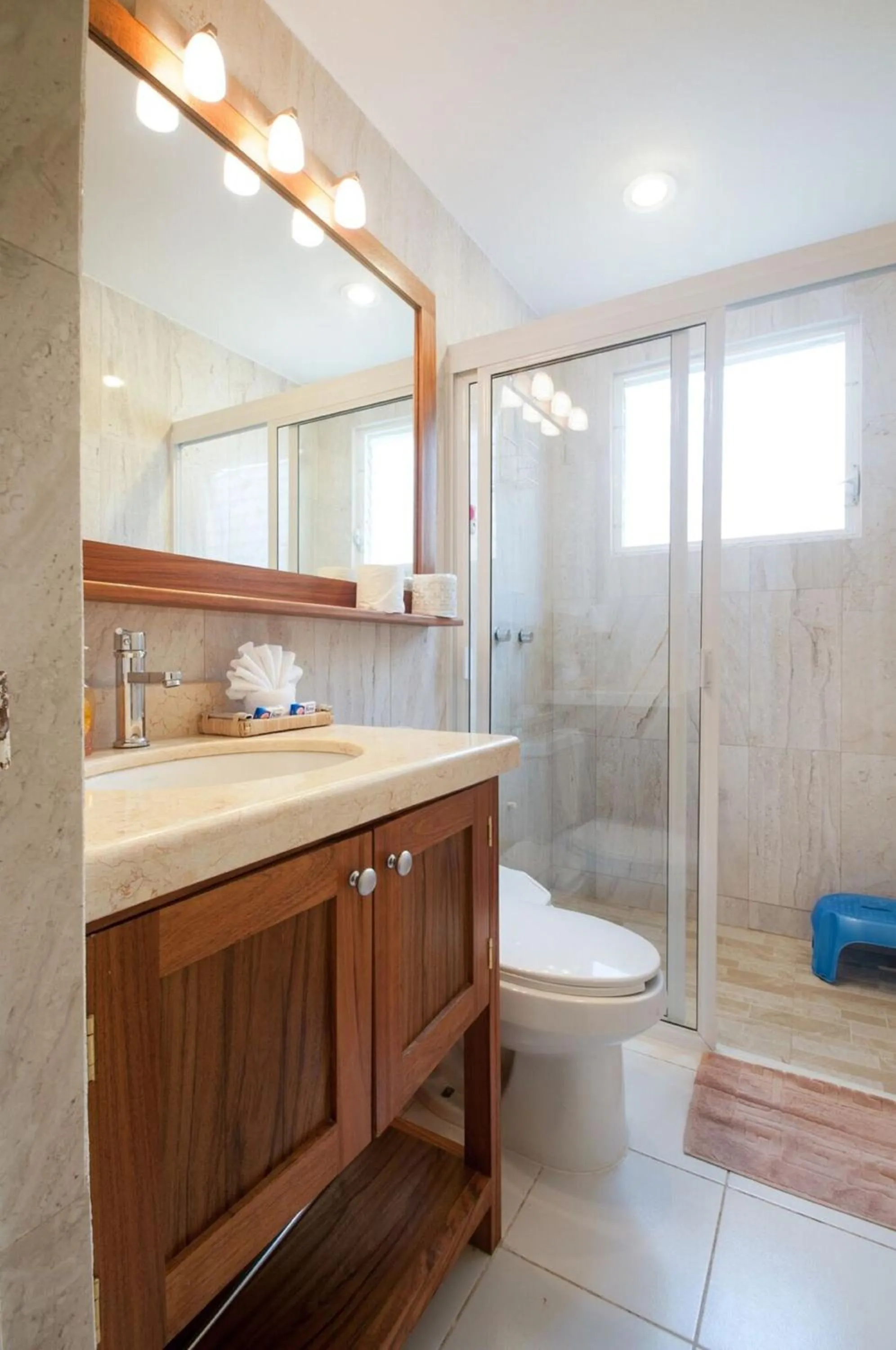 Bathroom in Abbey Del Sol - Beach-steps condos