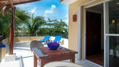 Abbey Del Sol - Beach-steps condos