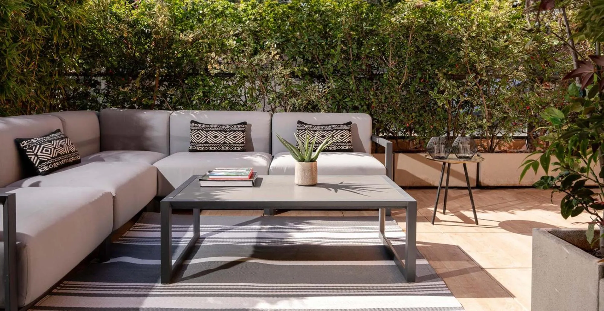 Patio in Metropol Ceccarini Suite - Luxury apartments