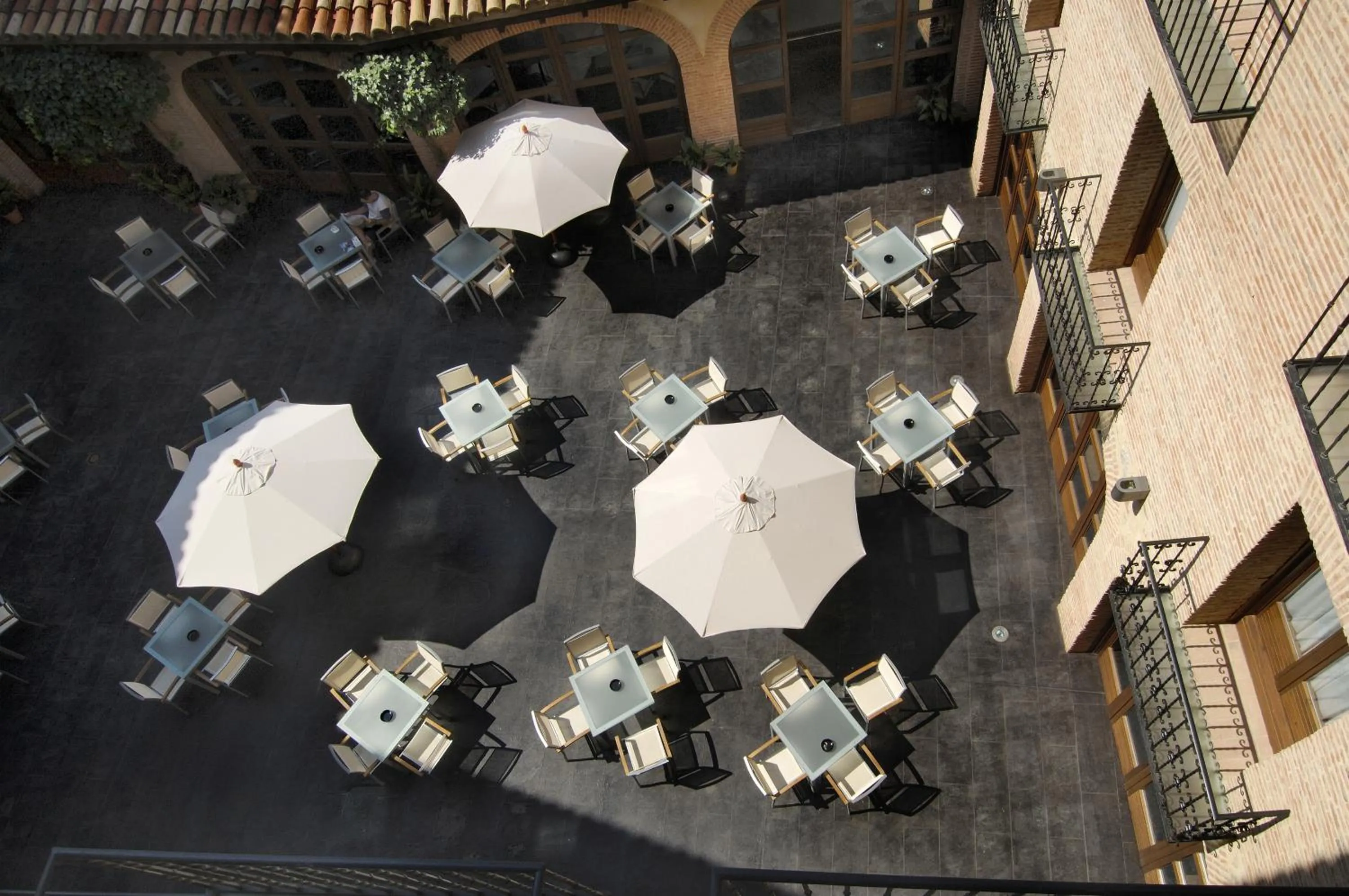 Balcony/Terrace in Hotel Cienbalcones