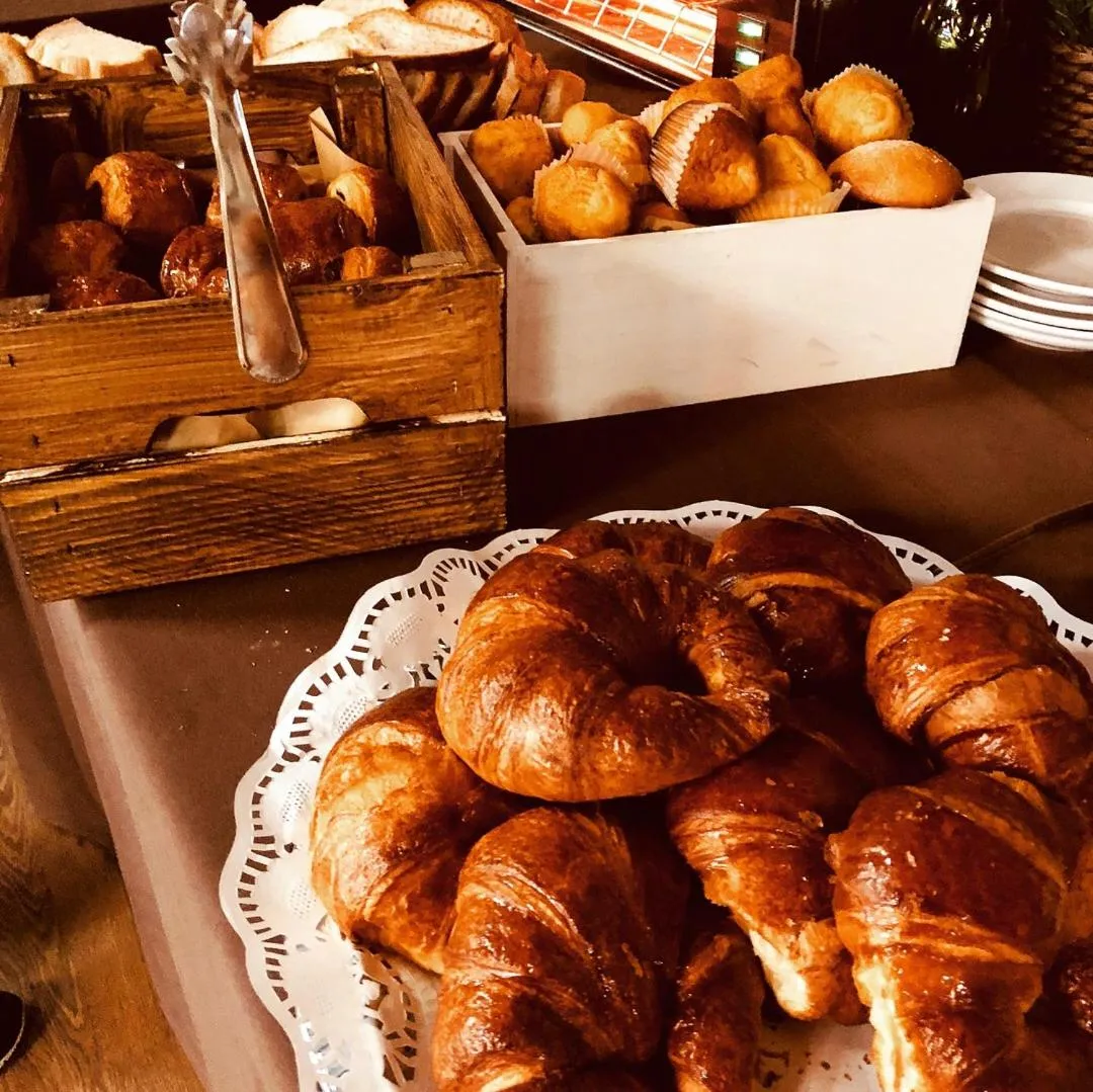 Breakfast in Hotel Cienbalcones