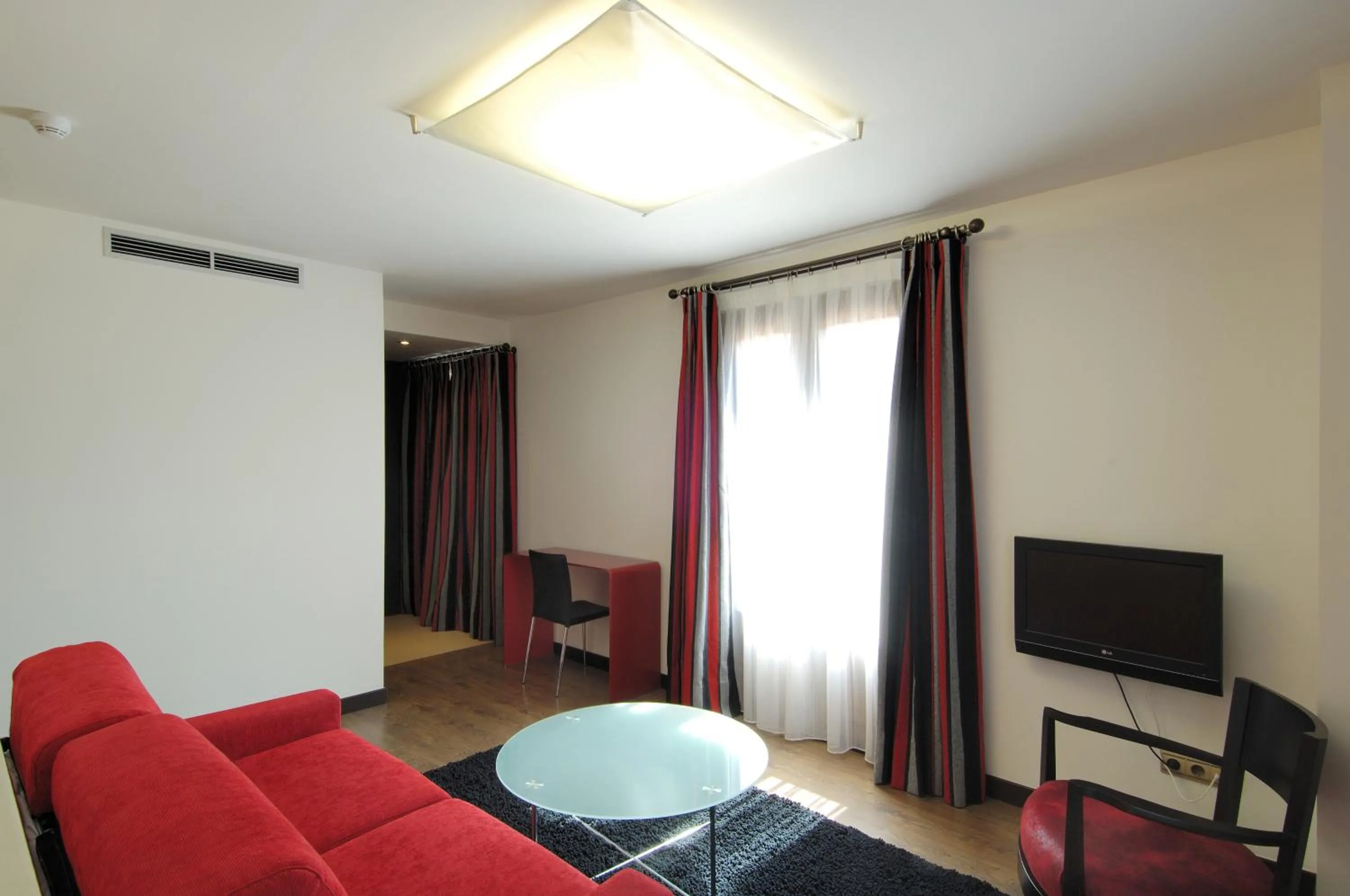 Decorative detail in Hotel Cienbalcones