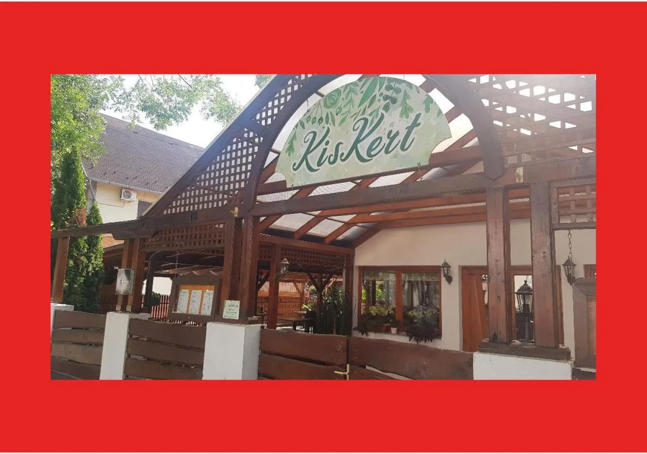 Restaurant/places to eat in Joy Guesthouse