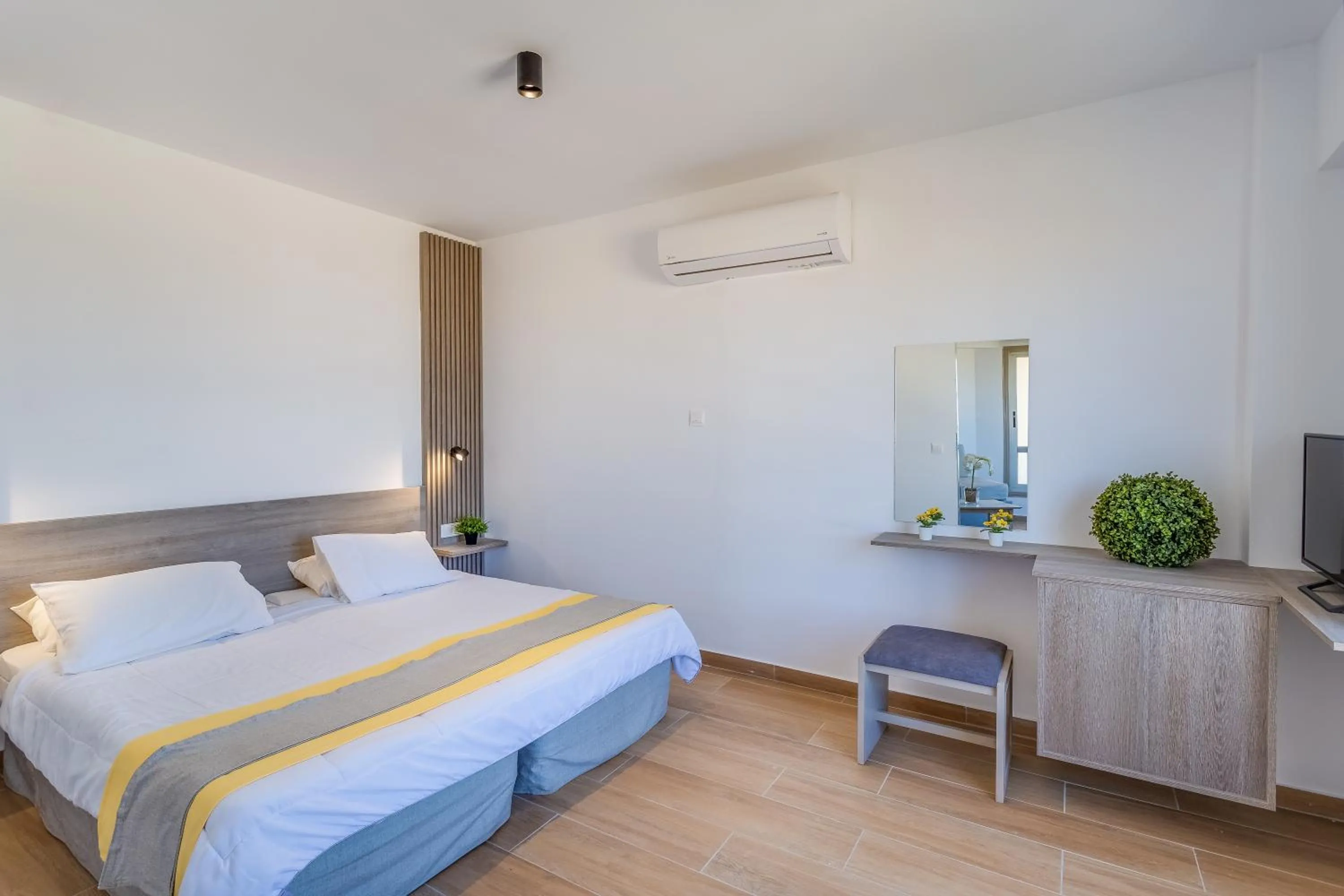 Photo of the whole room in Toxotis Hotel