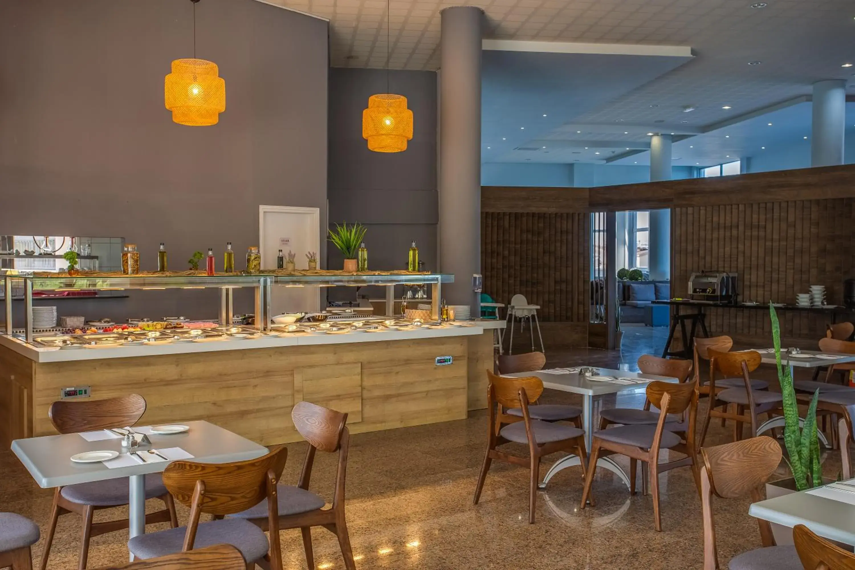 Restaurant/places to eat in Toxotis Hotel Restaurant/places to eat in Toxotis Hotel
