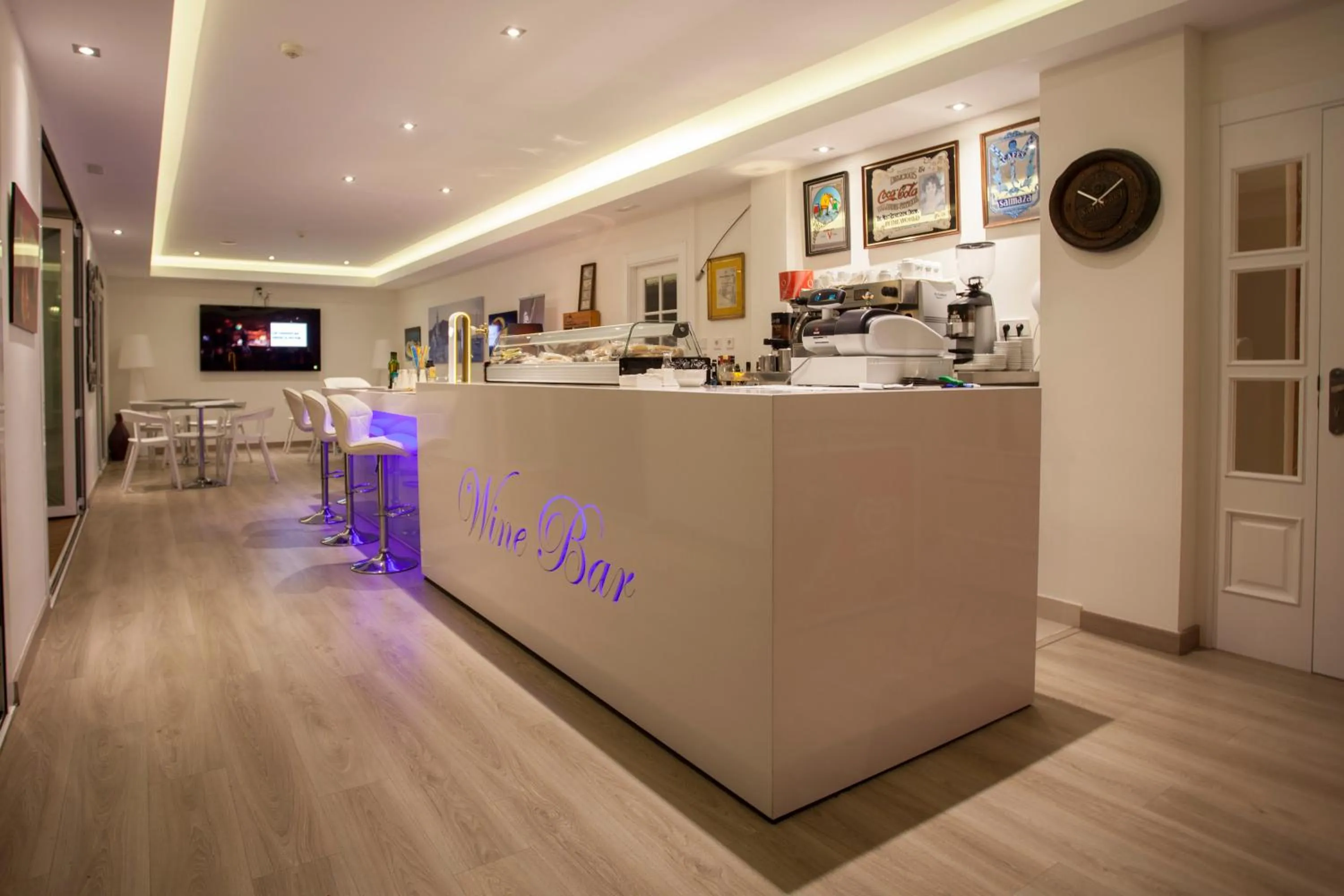 Lounge or bar in Hotel Piedra Paloma