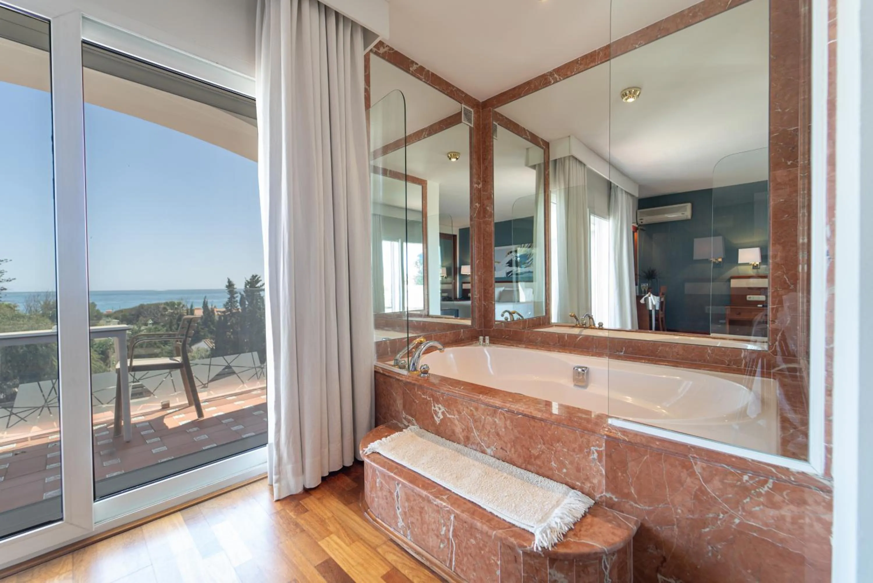 Bath in Hotel Piedra Paloma