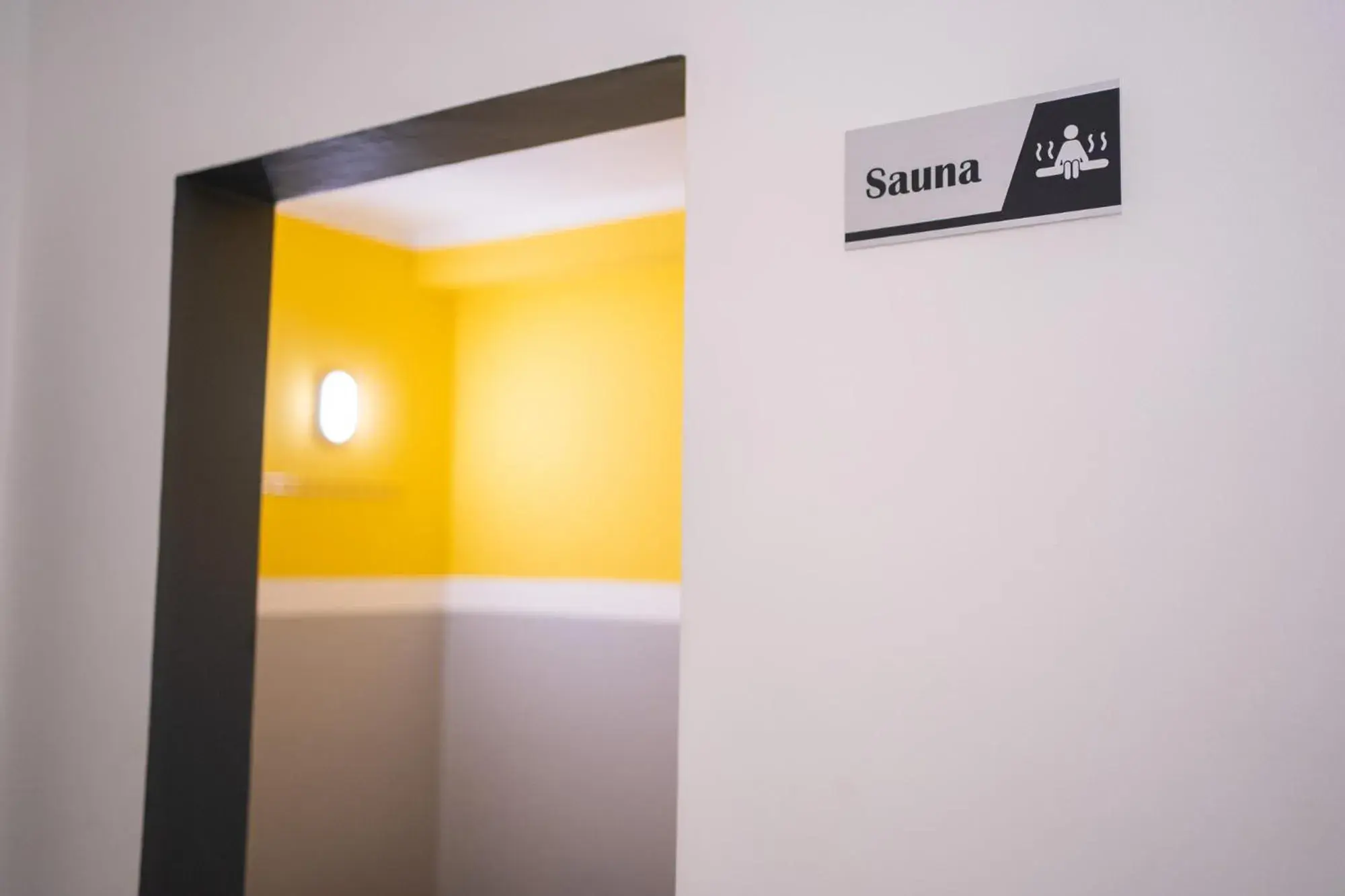 Swimming pool in Hotel Marilian Swimming pool in Hotel Marilian