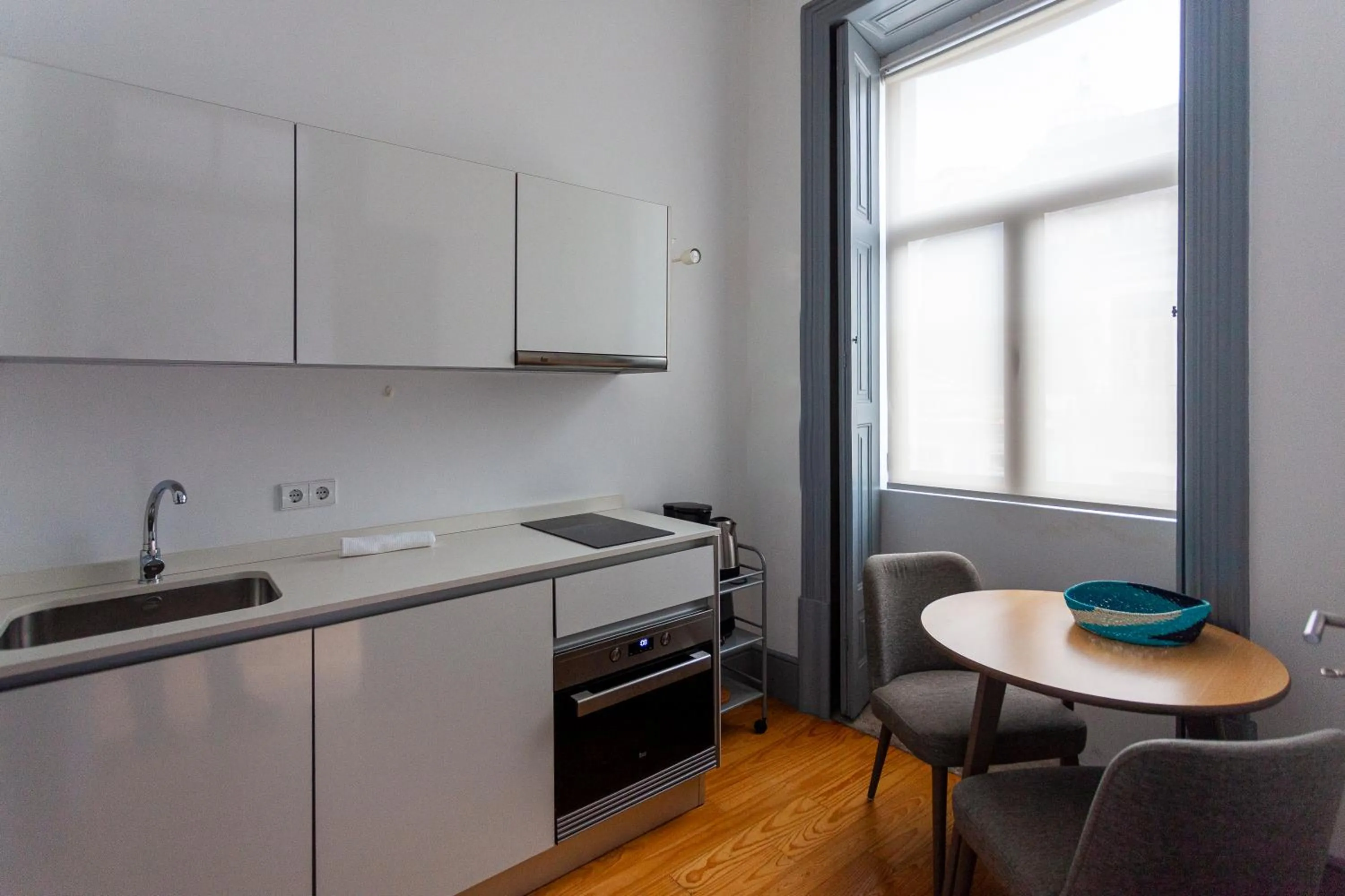 Kitchen or kitchenette in Citybreak-apartments Coliseu