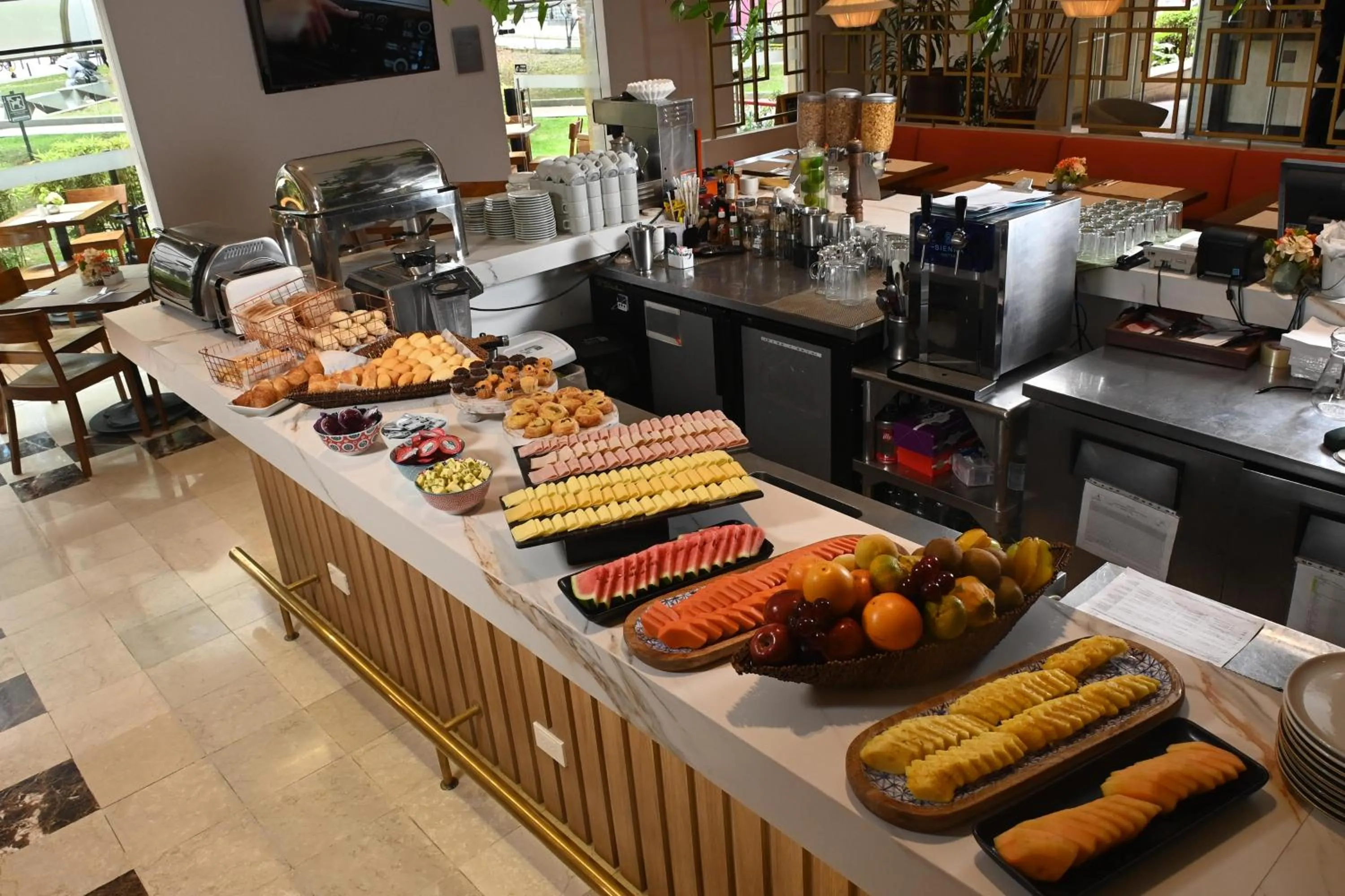 Breakfast in Hotel Morrison Zona Rosa