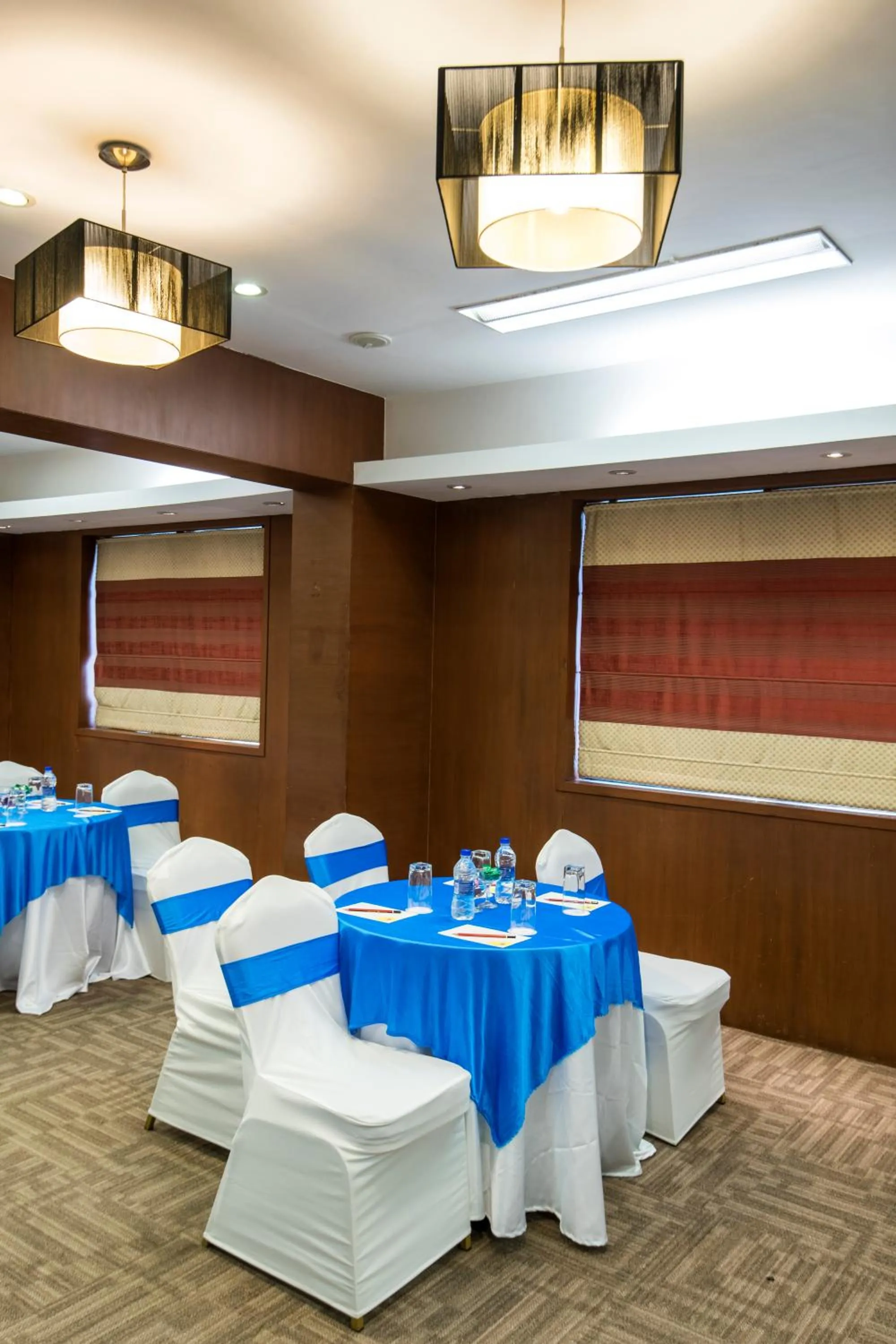 Banquet/Function facilities in Park Ornate Hotel Viman Nagar