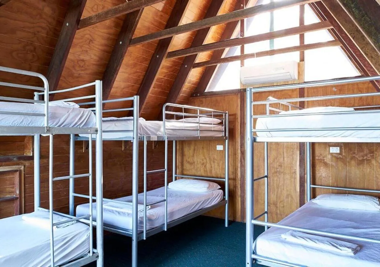 bunk bed, Bed in Nomads Magnetic Island