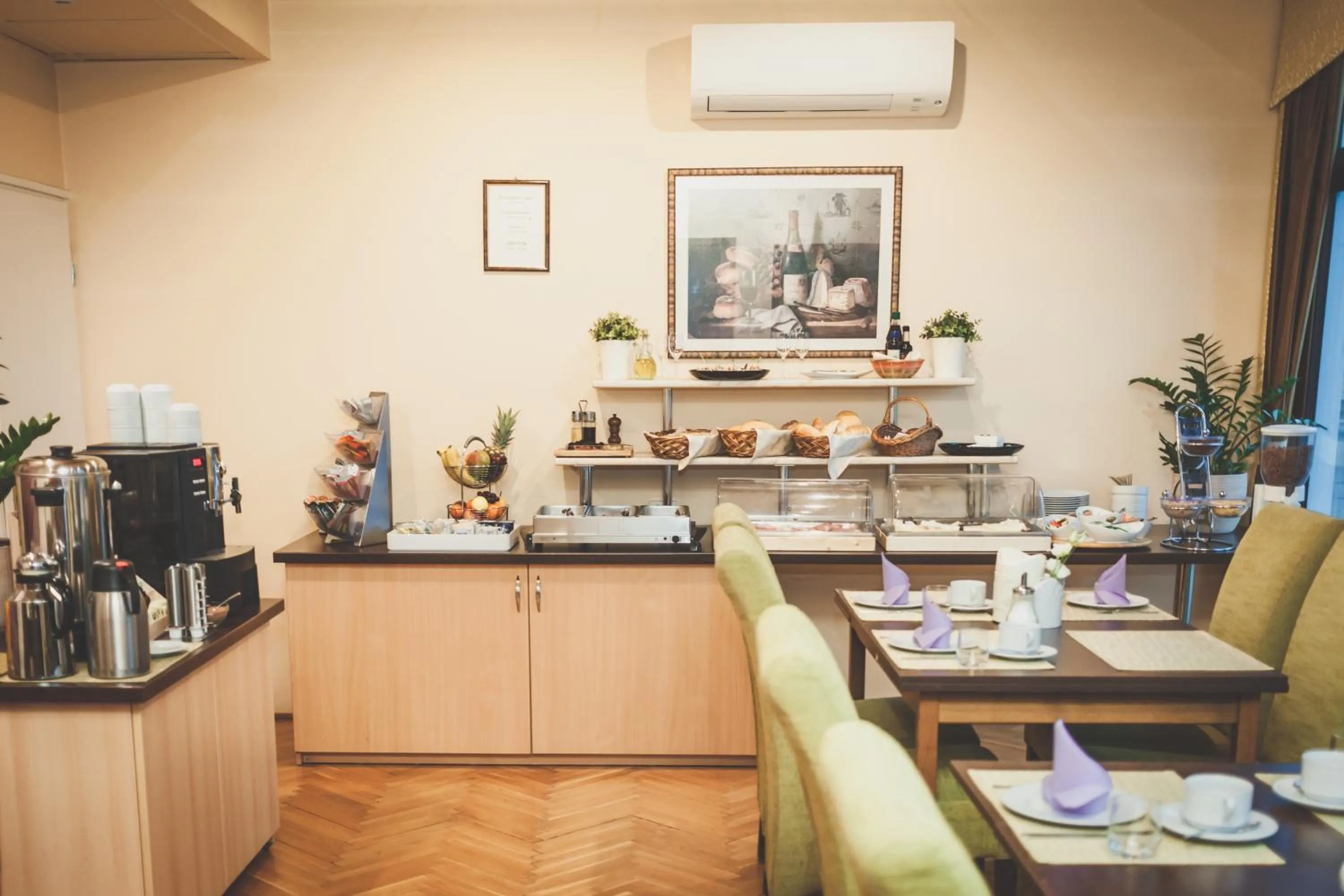 Breakfast in Korona Pension and Restaurant