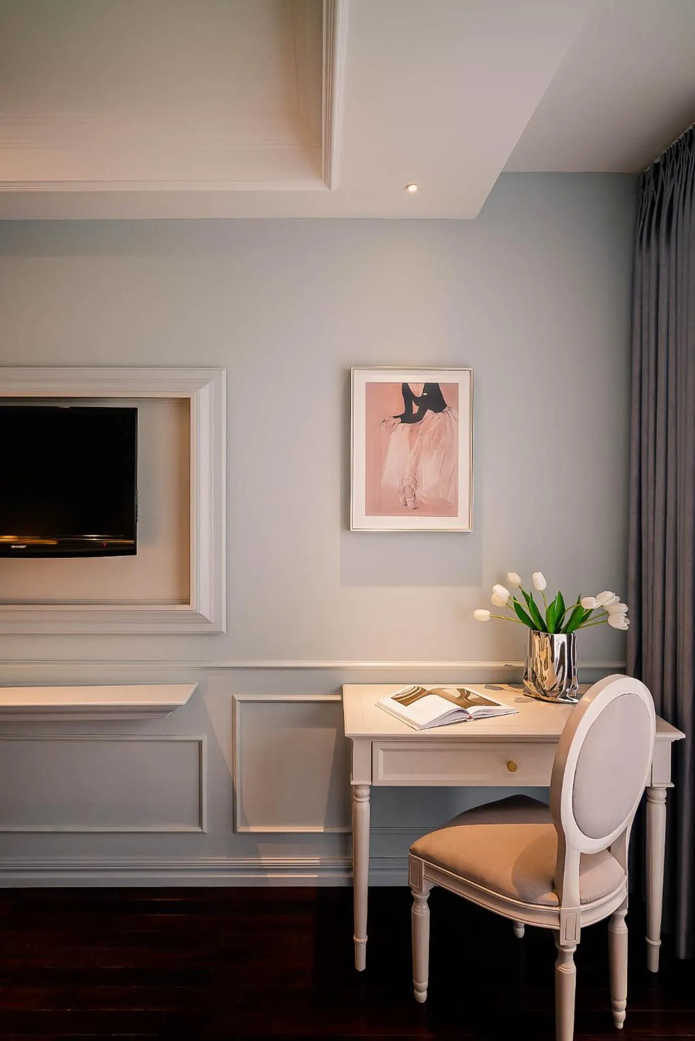 Seating area in Le Jardin Hotel Haute Couture