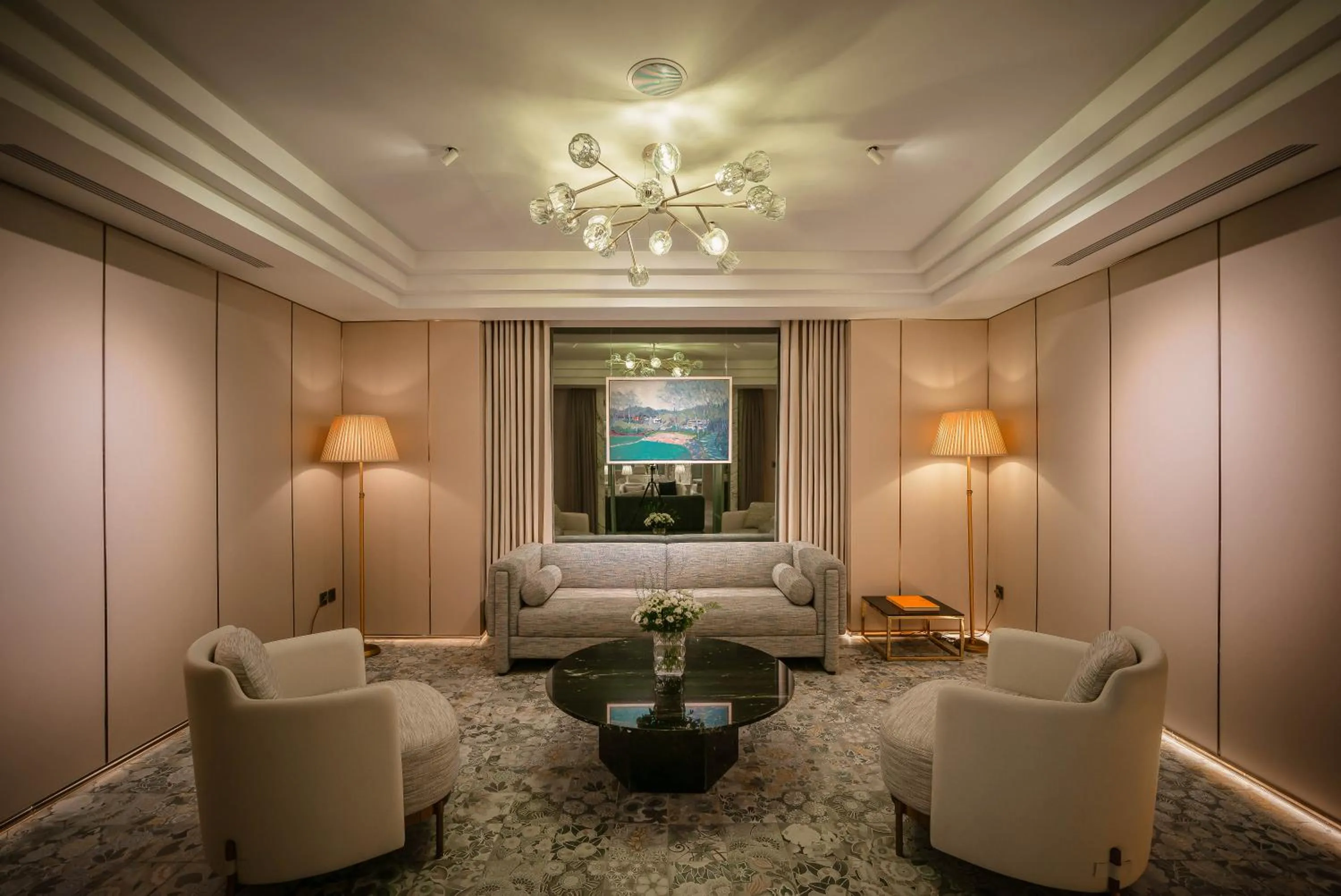 Lobby or reception in Le Jardin Hotel Haute Couture