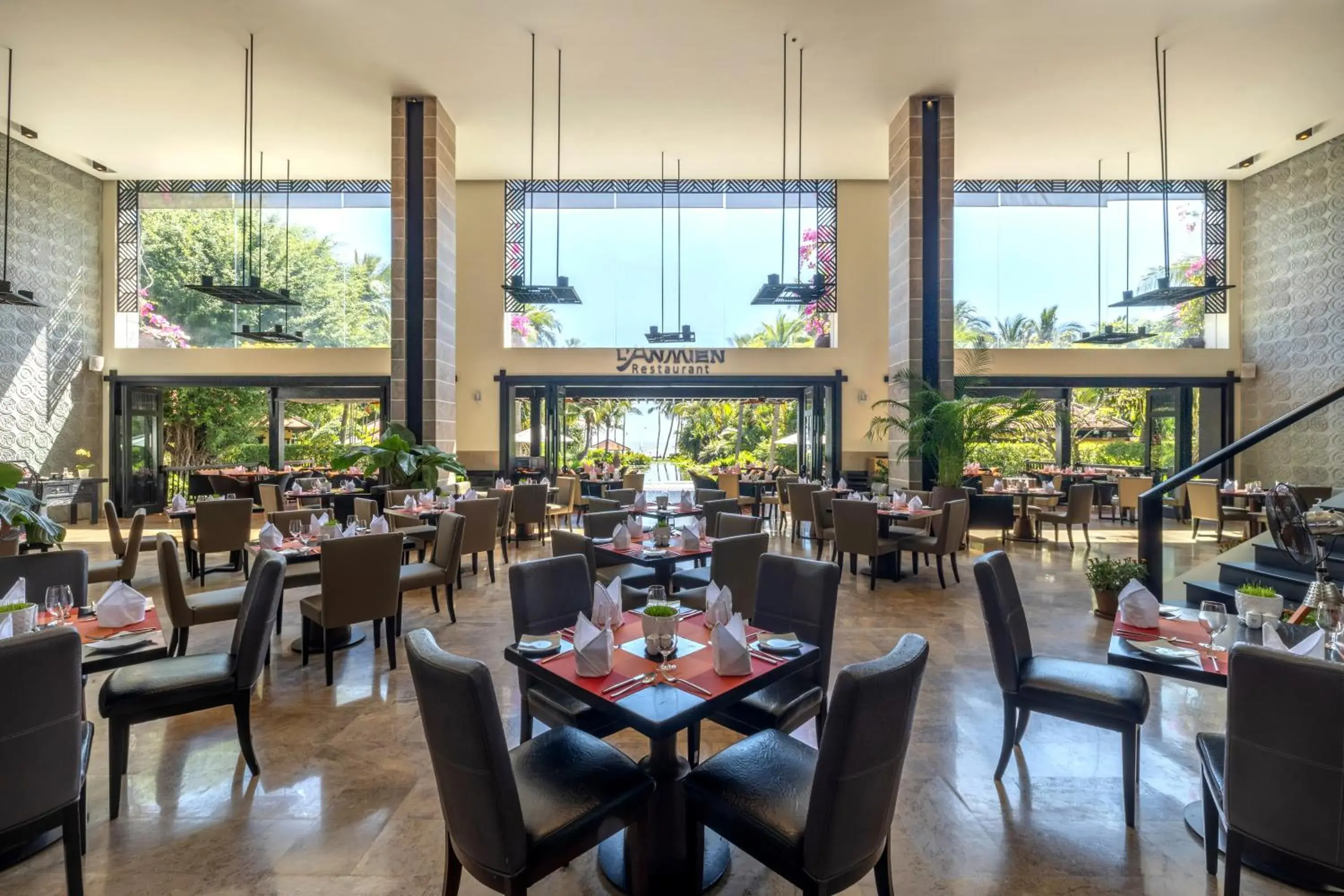 Restaurant/places to eat in Anantara Mui Ne Resort Restaurant/places to eat in Anantara Mui Ne Resort