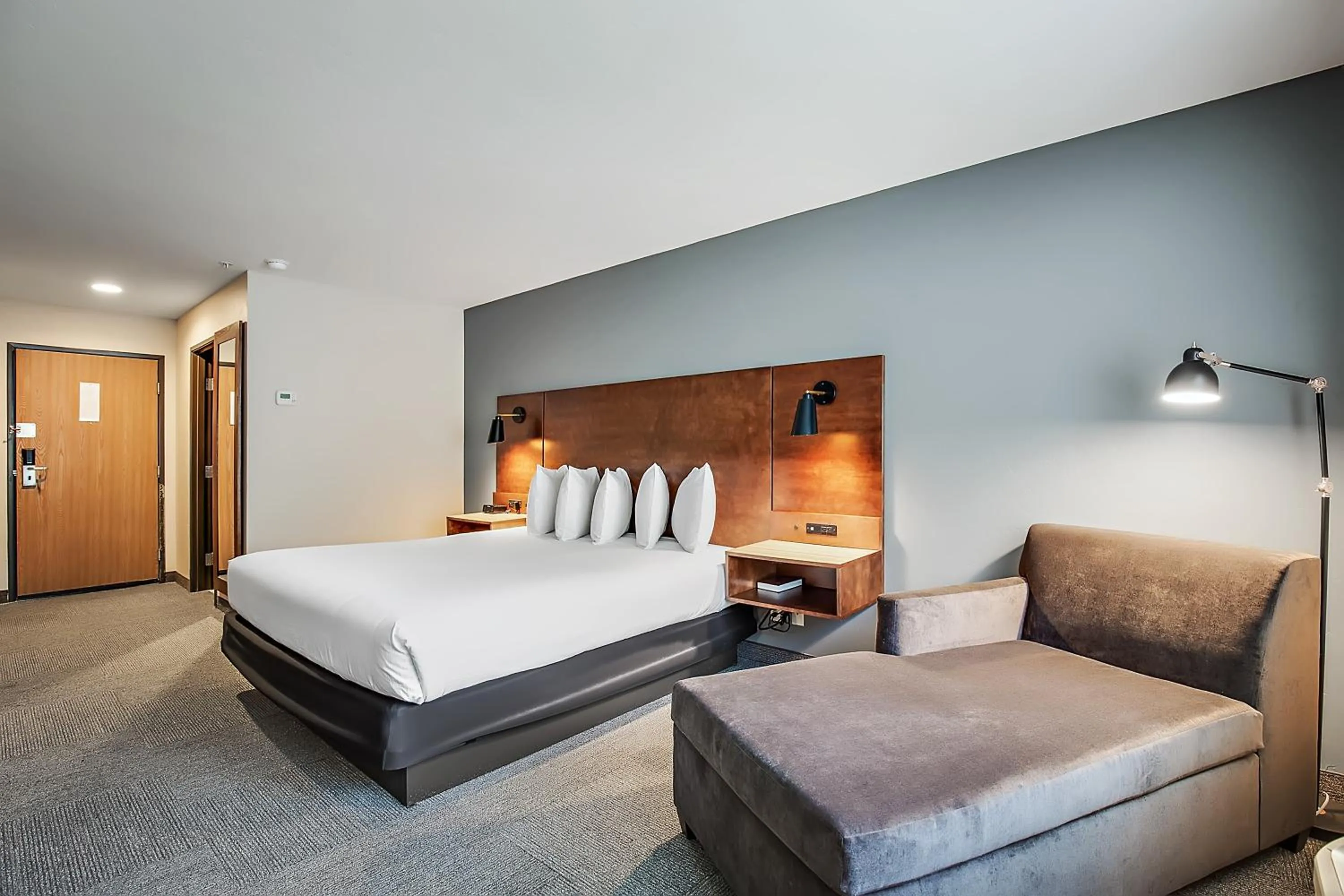 Bedroom, Bed in Third Street Inn