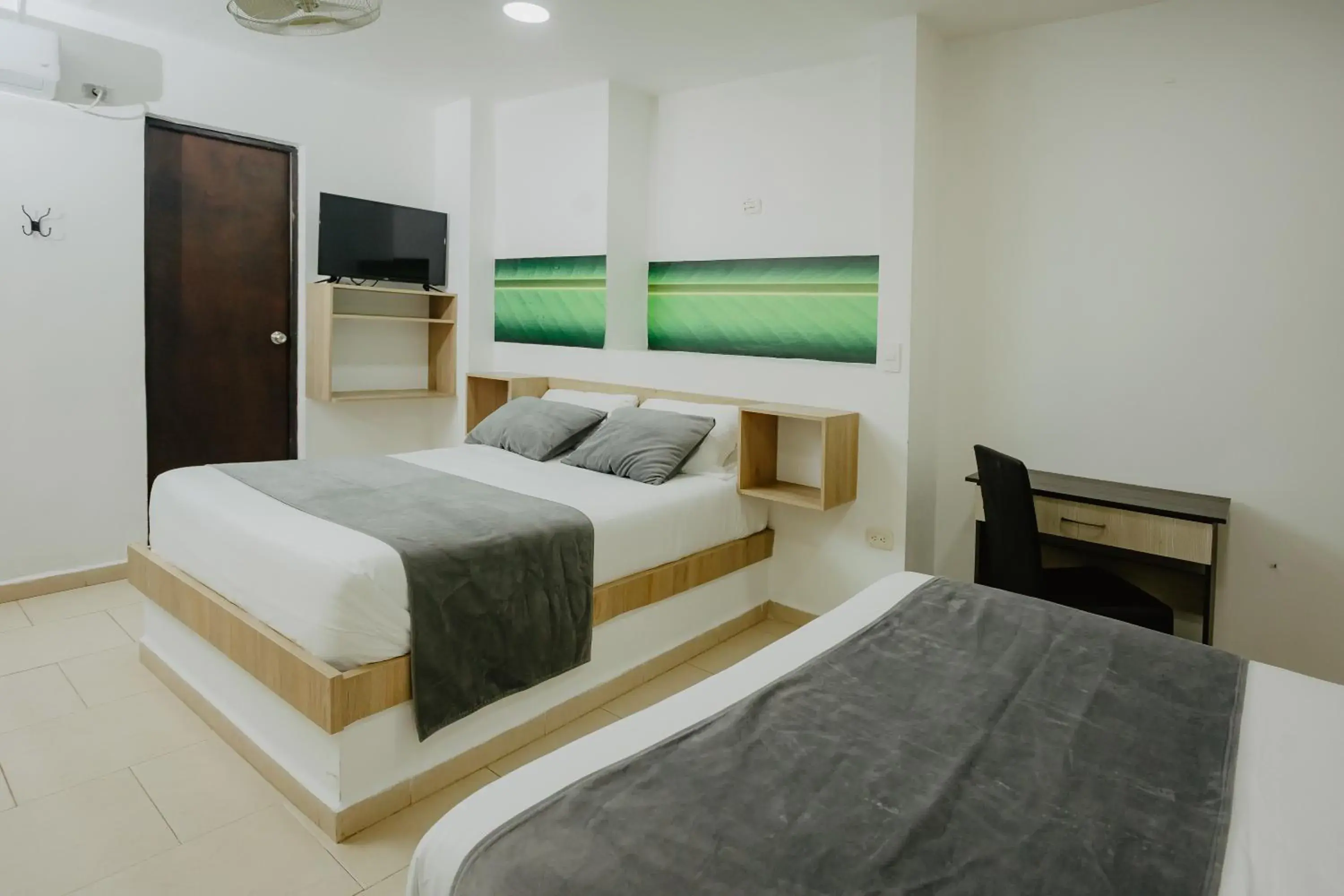 Standard Double Room with Two Double Beds in Hotel Plataneras Plaza Standard Double Room with Two Double Beds in Hotel Plataneras Plaza