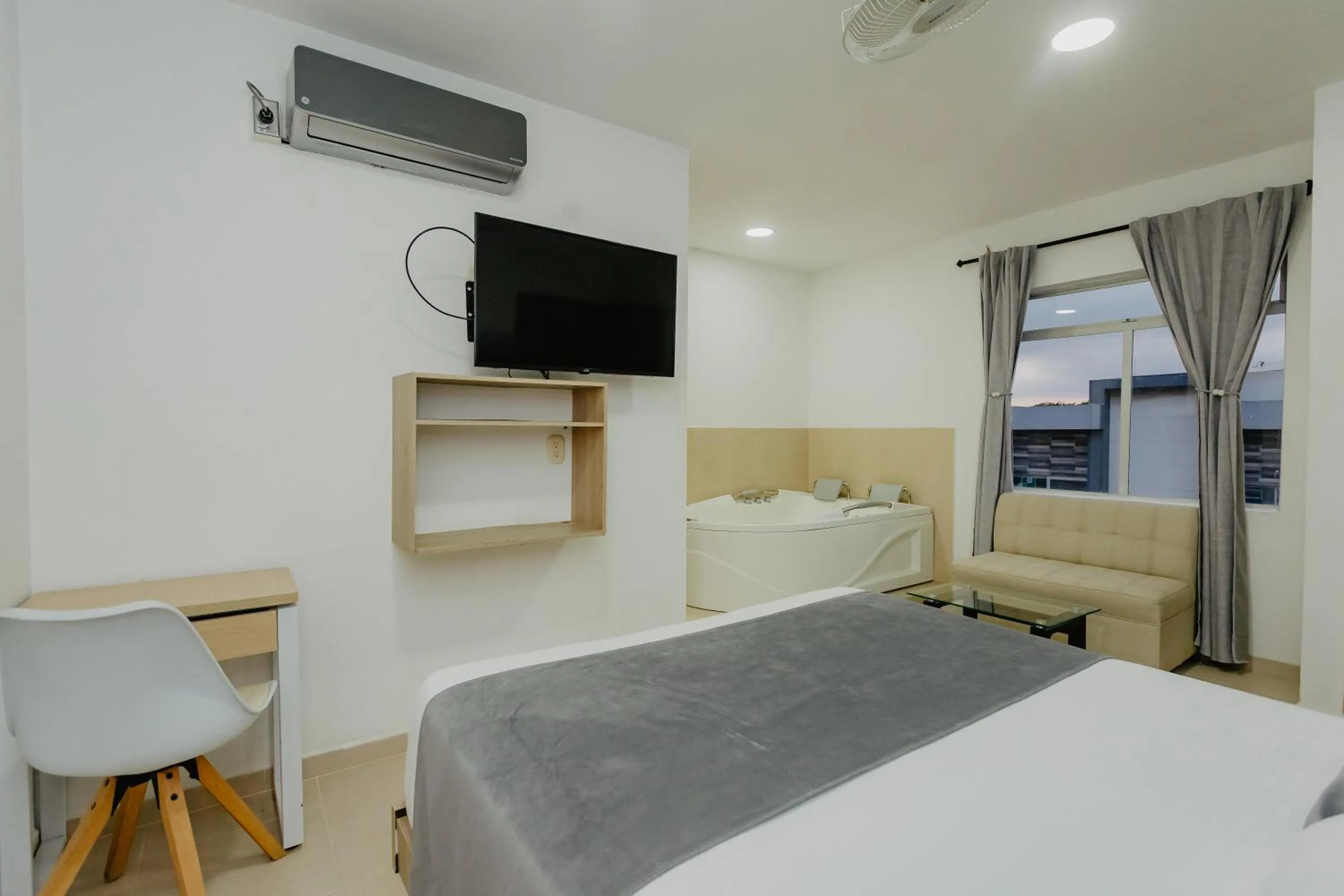 Bed in Hotel Plataneras Plaza