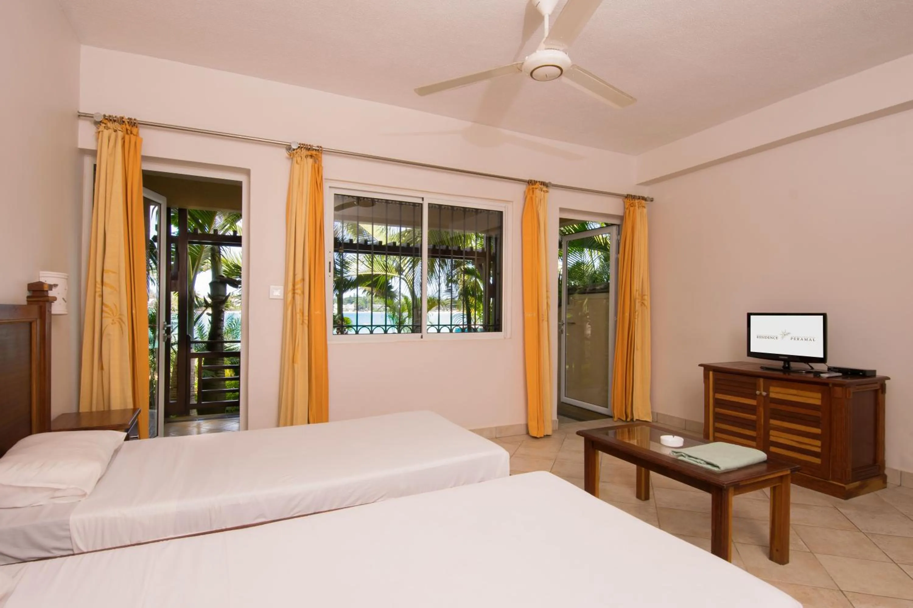 BBQ facilities, Bed in Residence Peramal