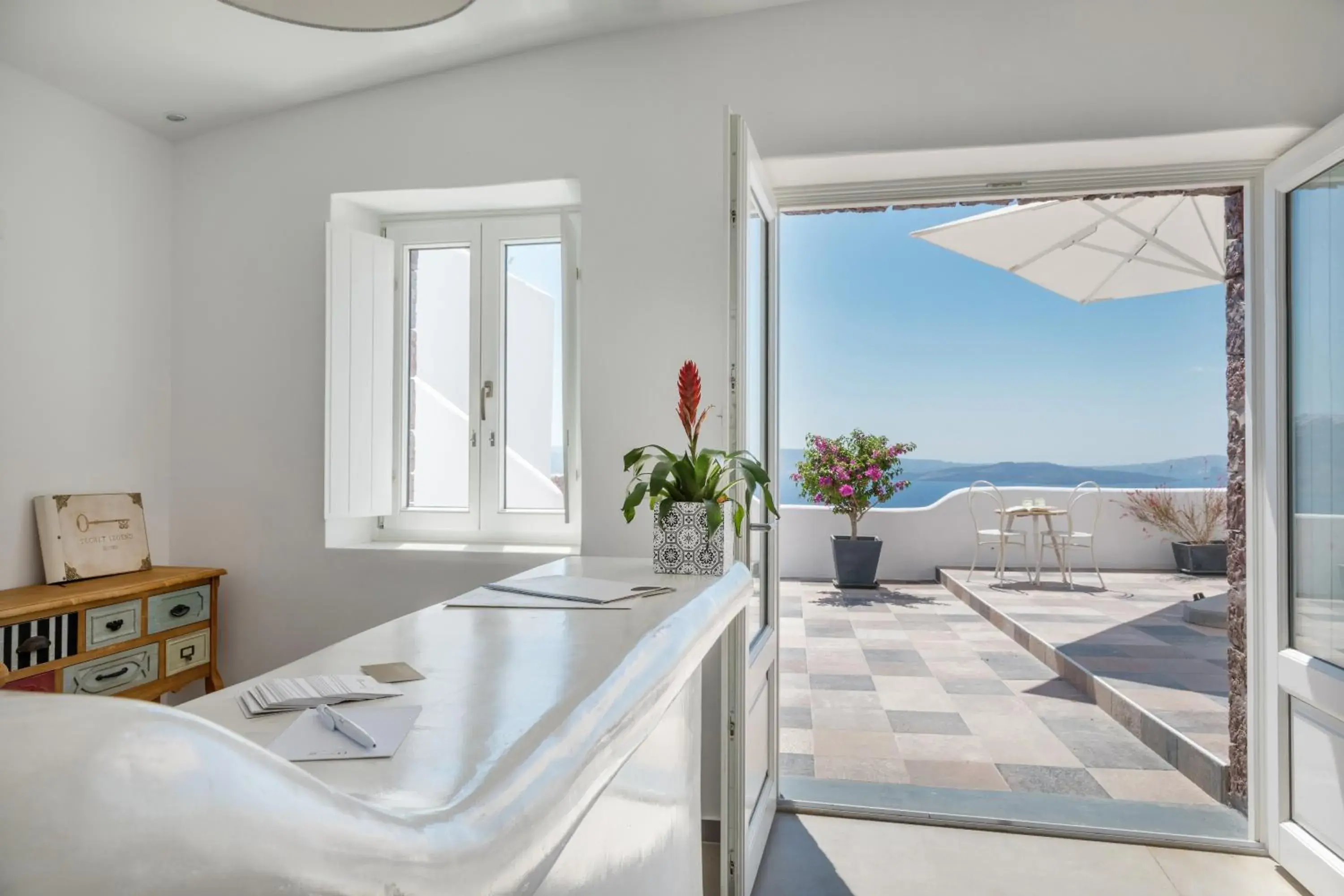 Lobby or reception, Bed in Secret Legend Suites Lobby or reception, Bed in Secret Legend Suites