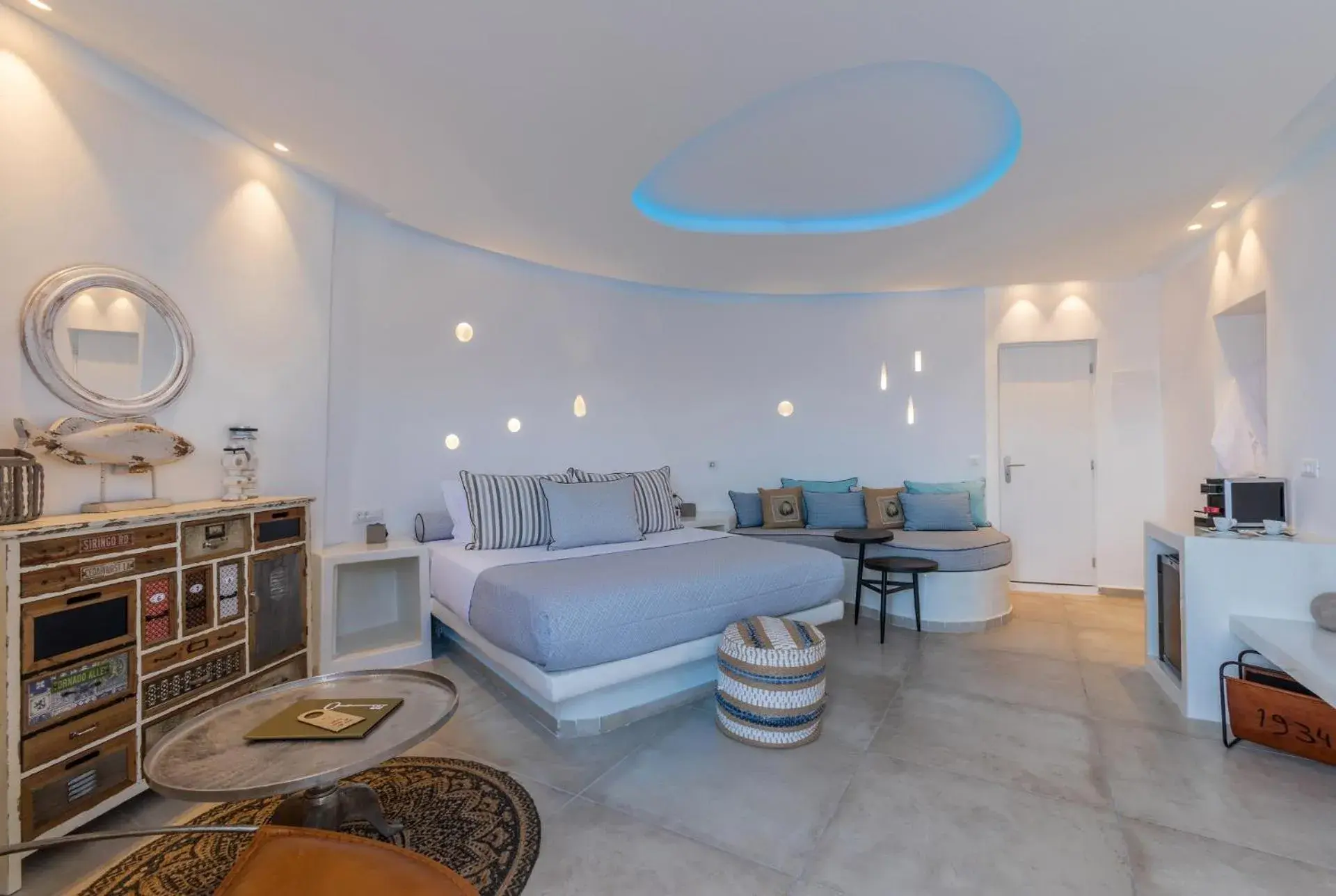 Bed in Secret Legend Suites Bed in Secret Legend Suites