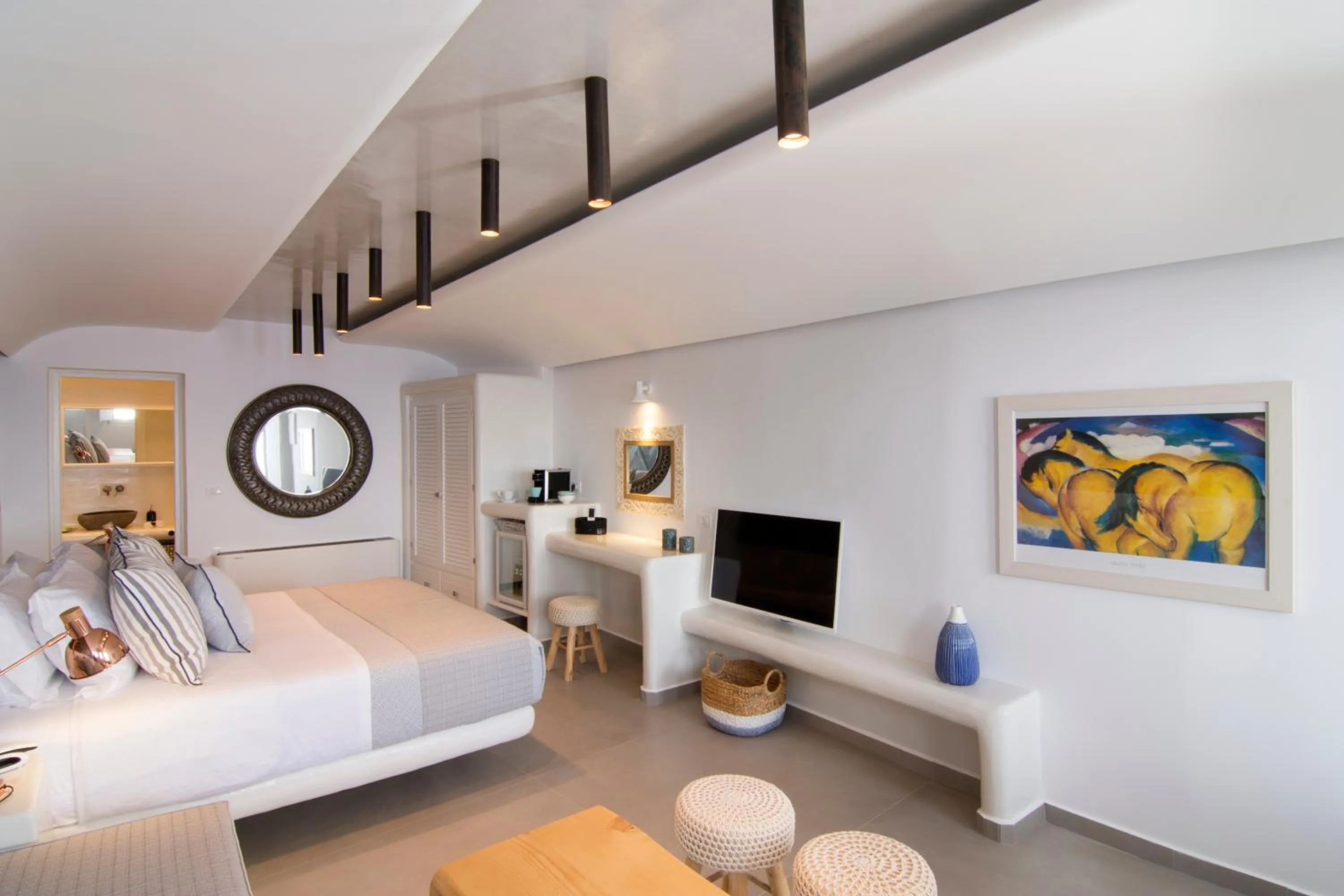 Bedroom, Bed in Secret Legend Suites