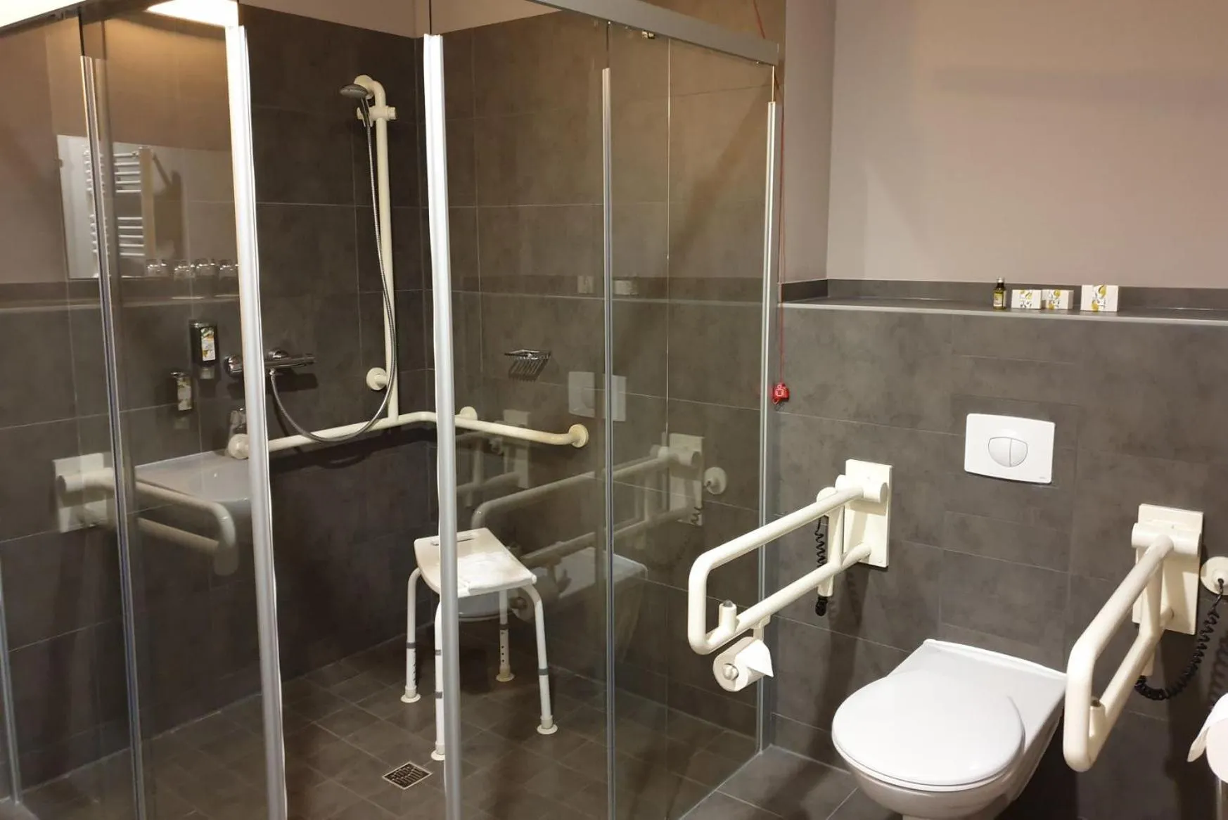 Bathroom in Schlosshotel Blankenburg