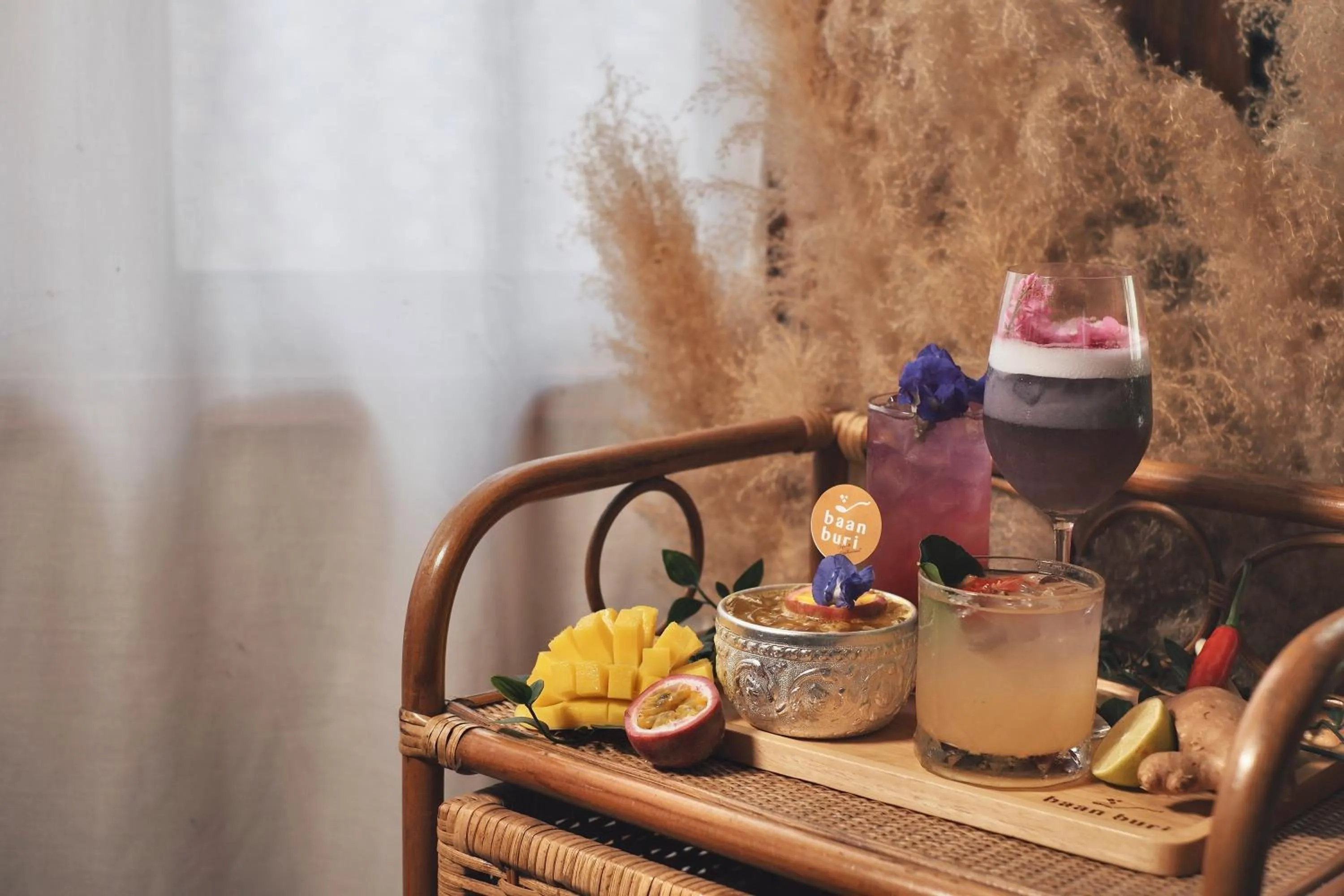 Food and drinks in Buri Gallery House