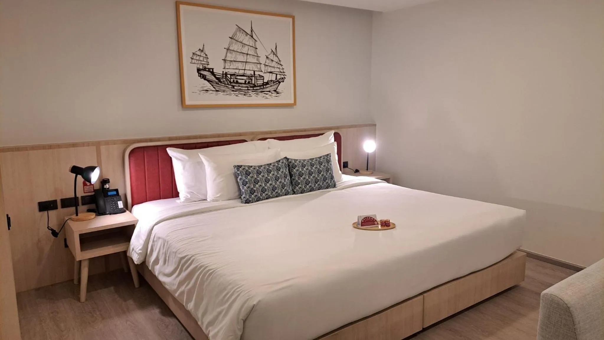 Bed in Hotel Midtown Ratsada