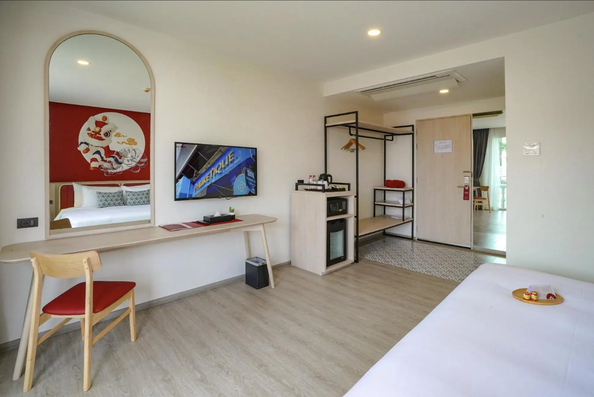 Bedroom, Bed in Hotel Midtown Ratsada