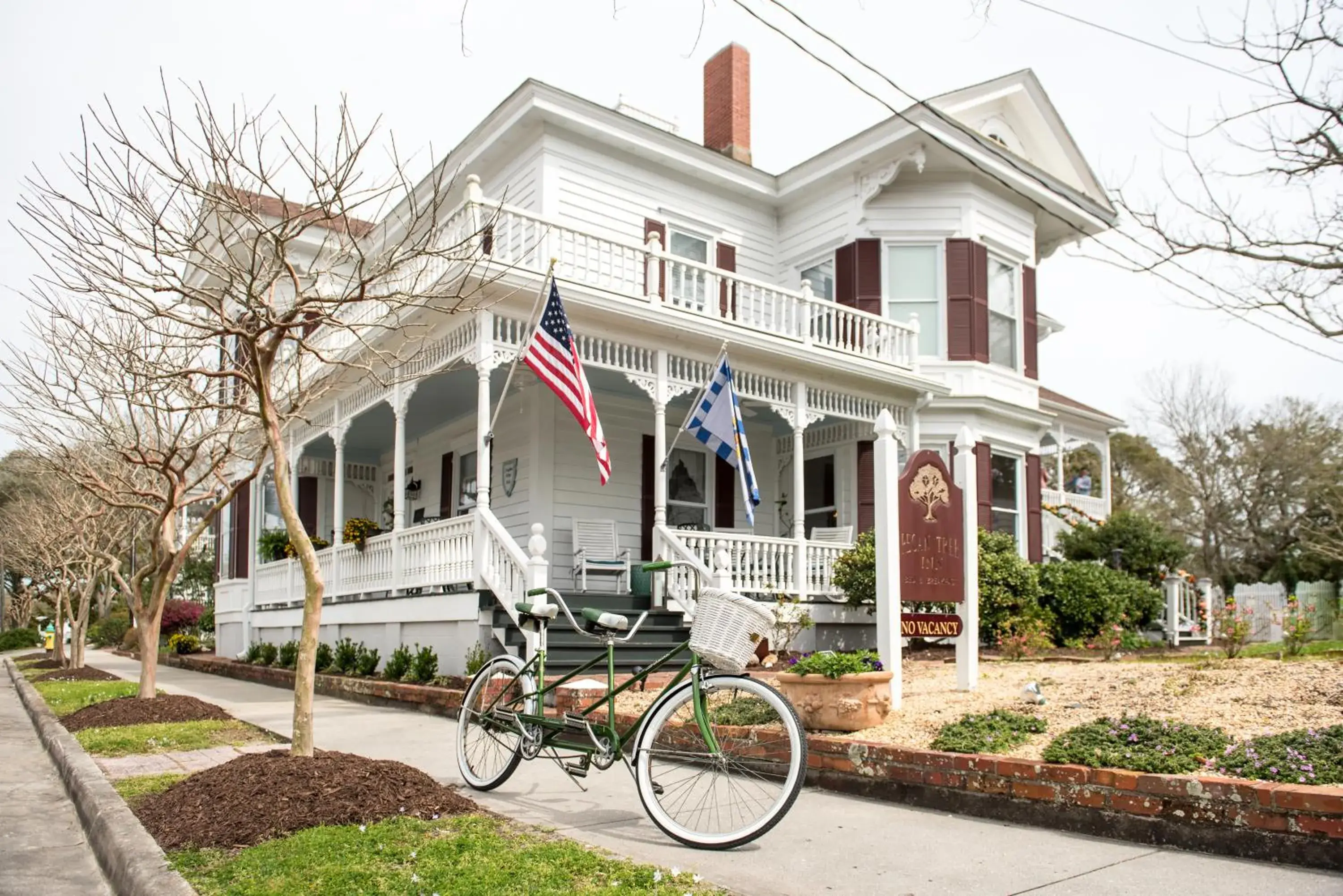 Pecan Tree Inn Pecan Tree Inn