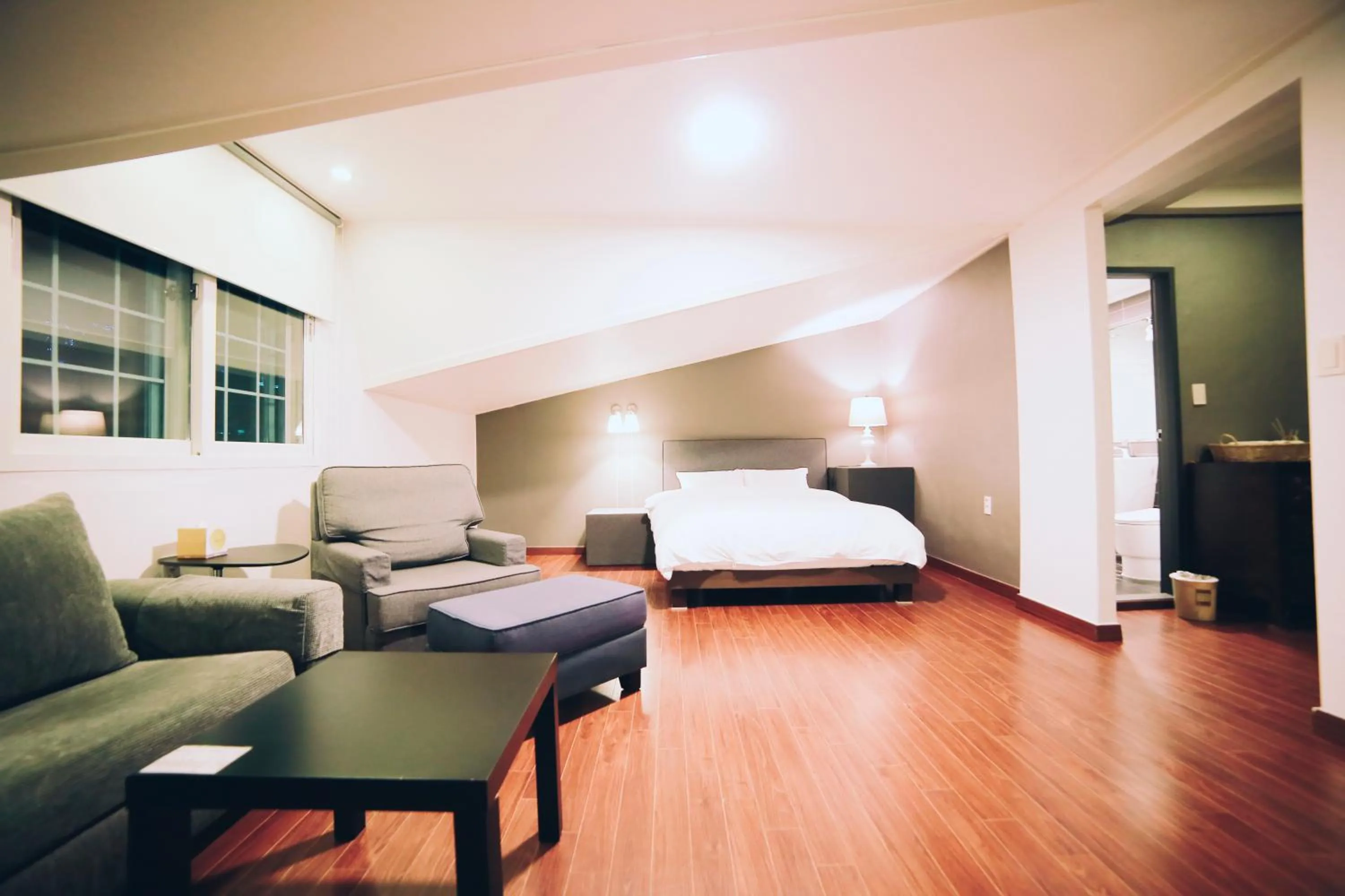 Bed in GONGGAN Residence Hotel