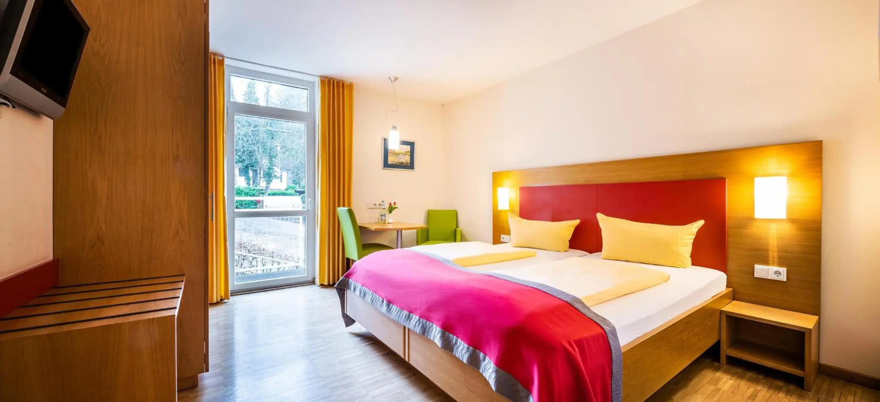 Standard Double Room - single occupancy in Schroeders Stadtwaldhotel Standard Double Room - single occupancy in Schroeders Stadtwaldhotel