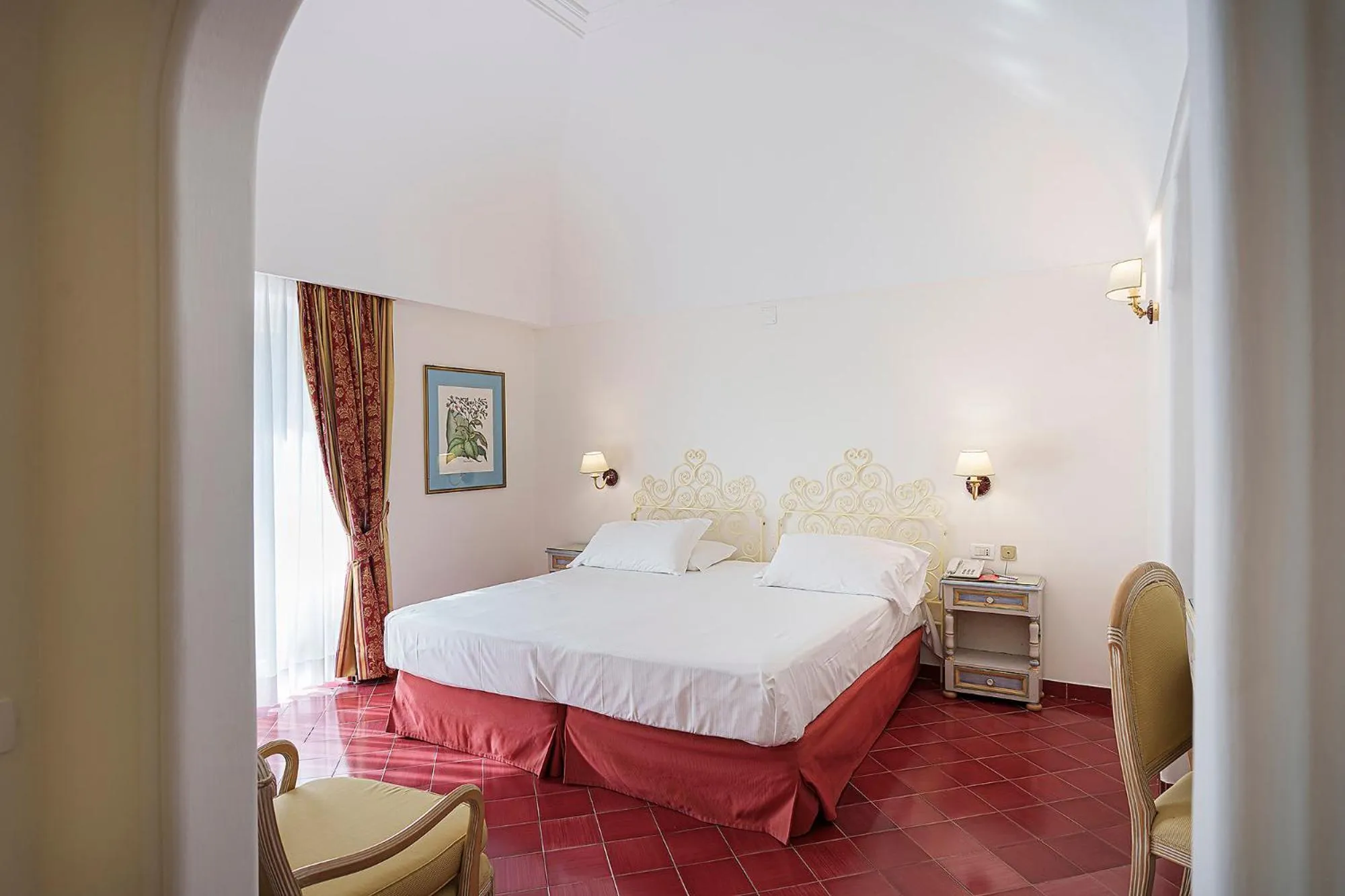 Bed in Grand Hotel Il Moresco