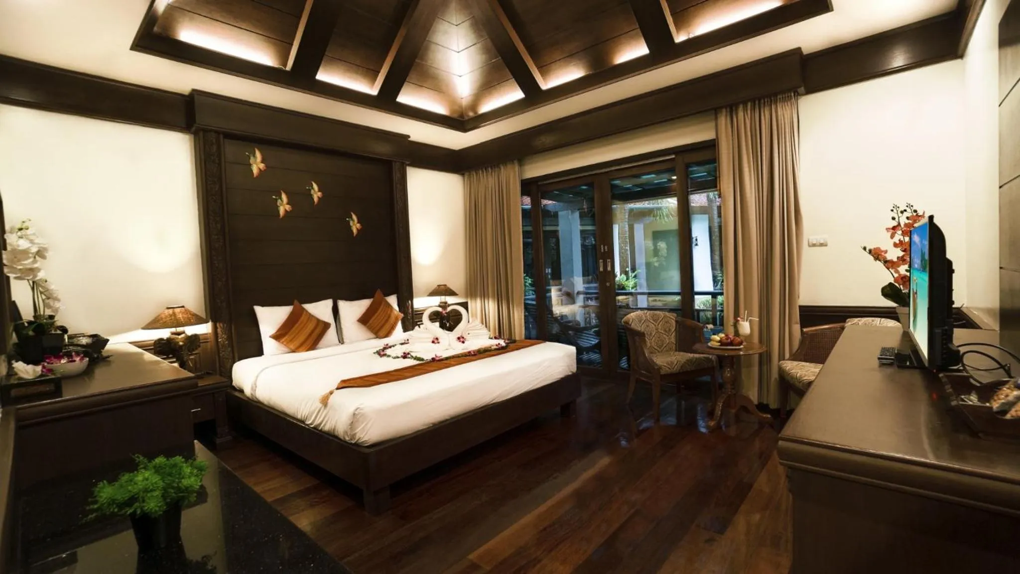 Bed in Aonang Orchid Resort