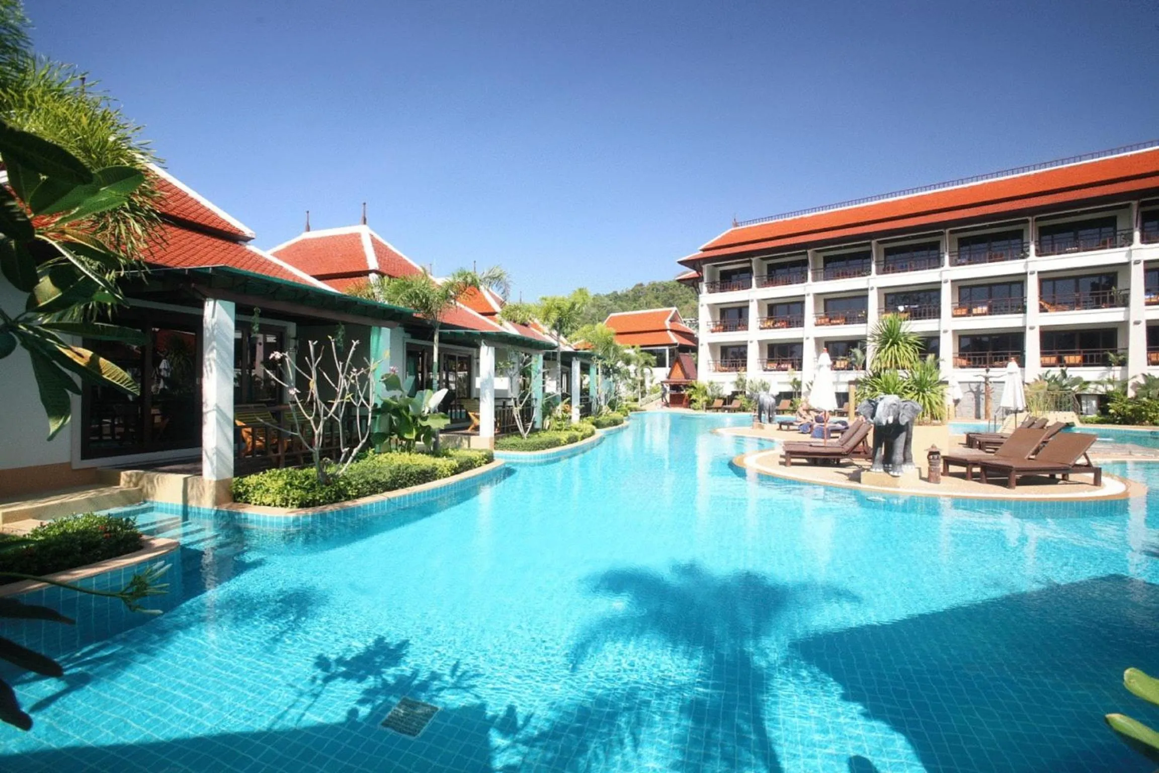 Swimming pool in Aonang Orchid Resort
