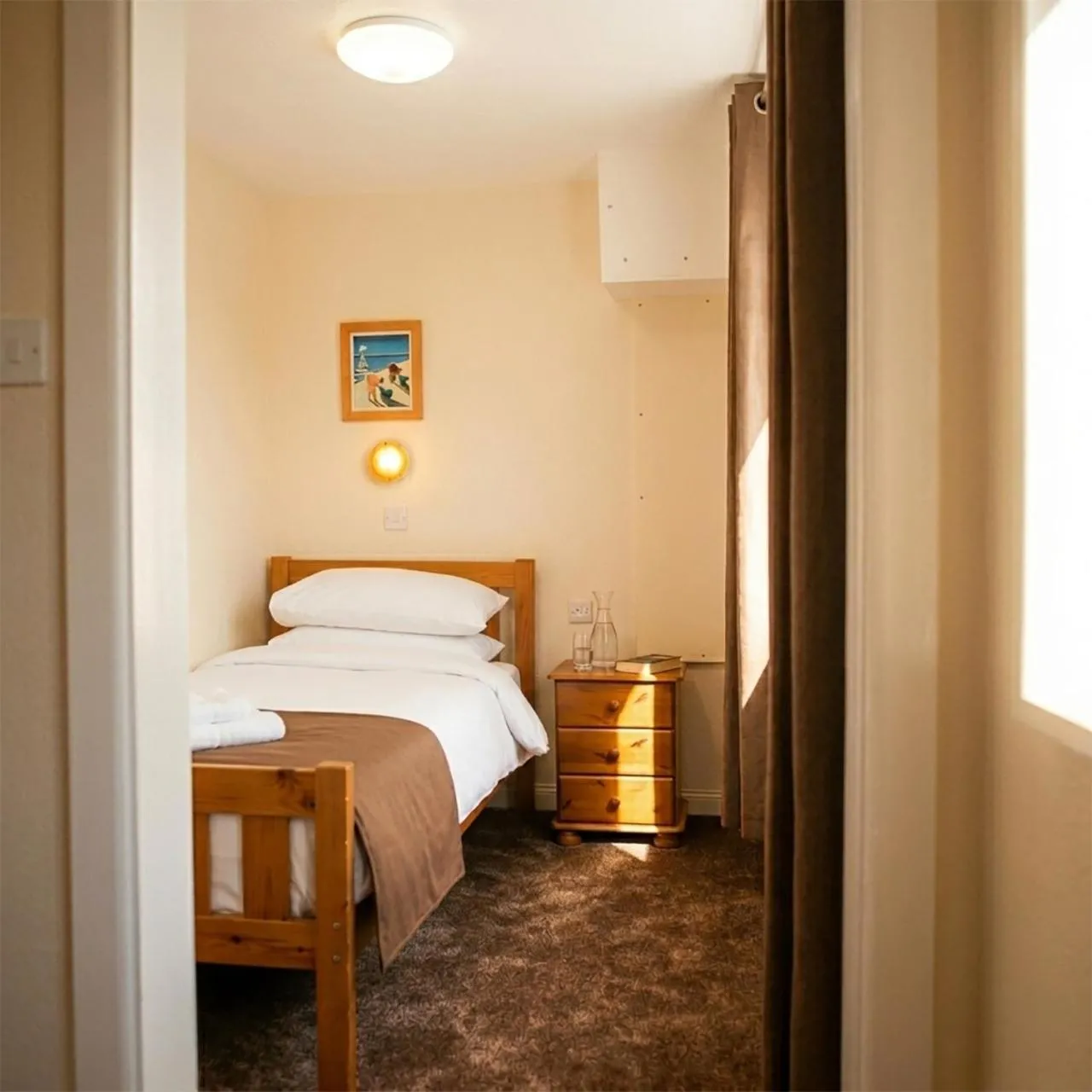 Bedroom, Bed in Trevellis Bed and Breakfast