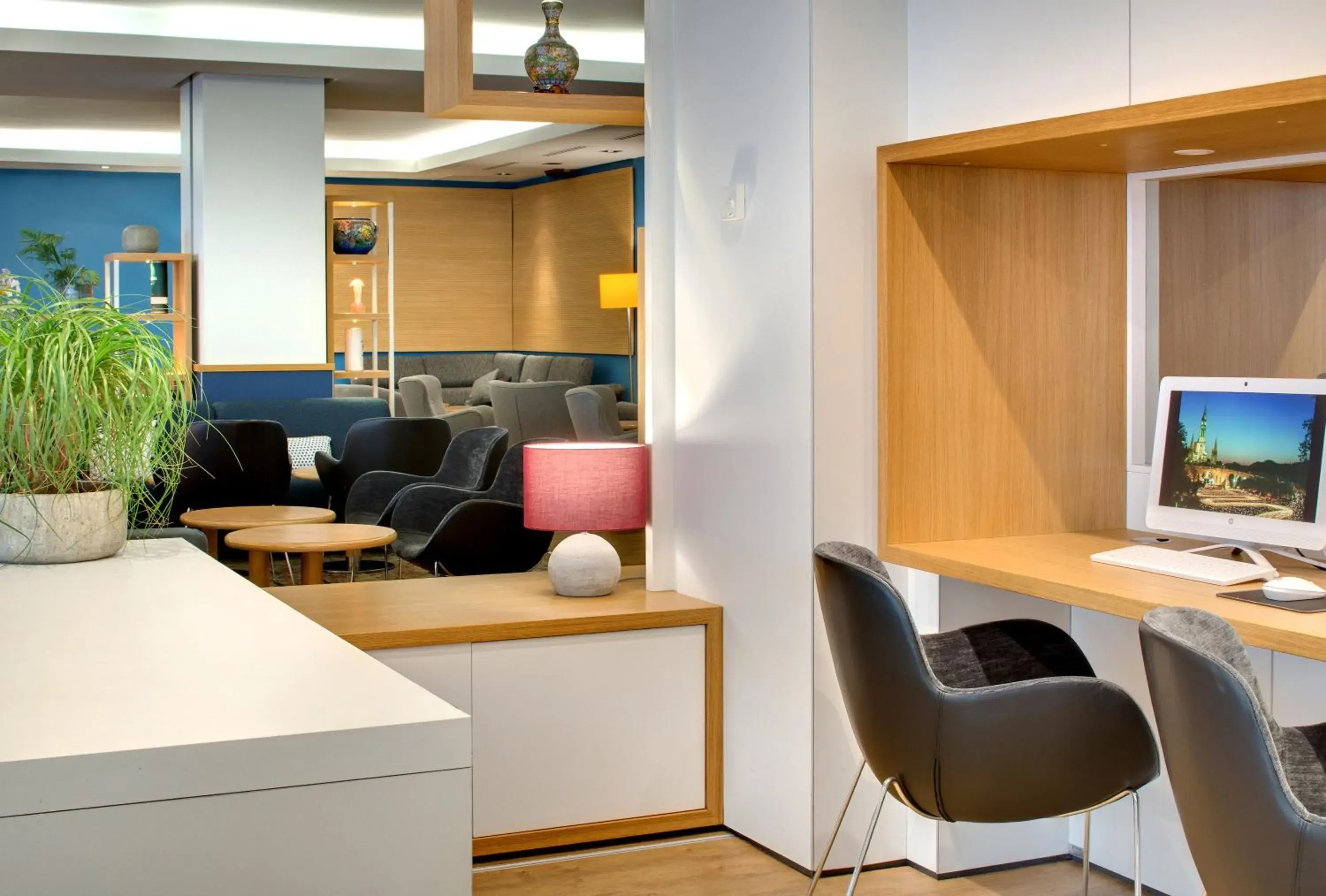 Lounge or bar in Hôtel Padoue Lounge or bar in Hôtel Padoue