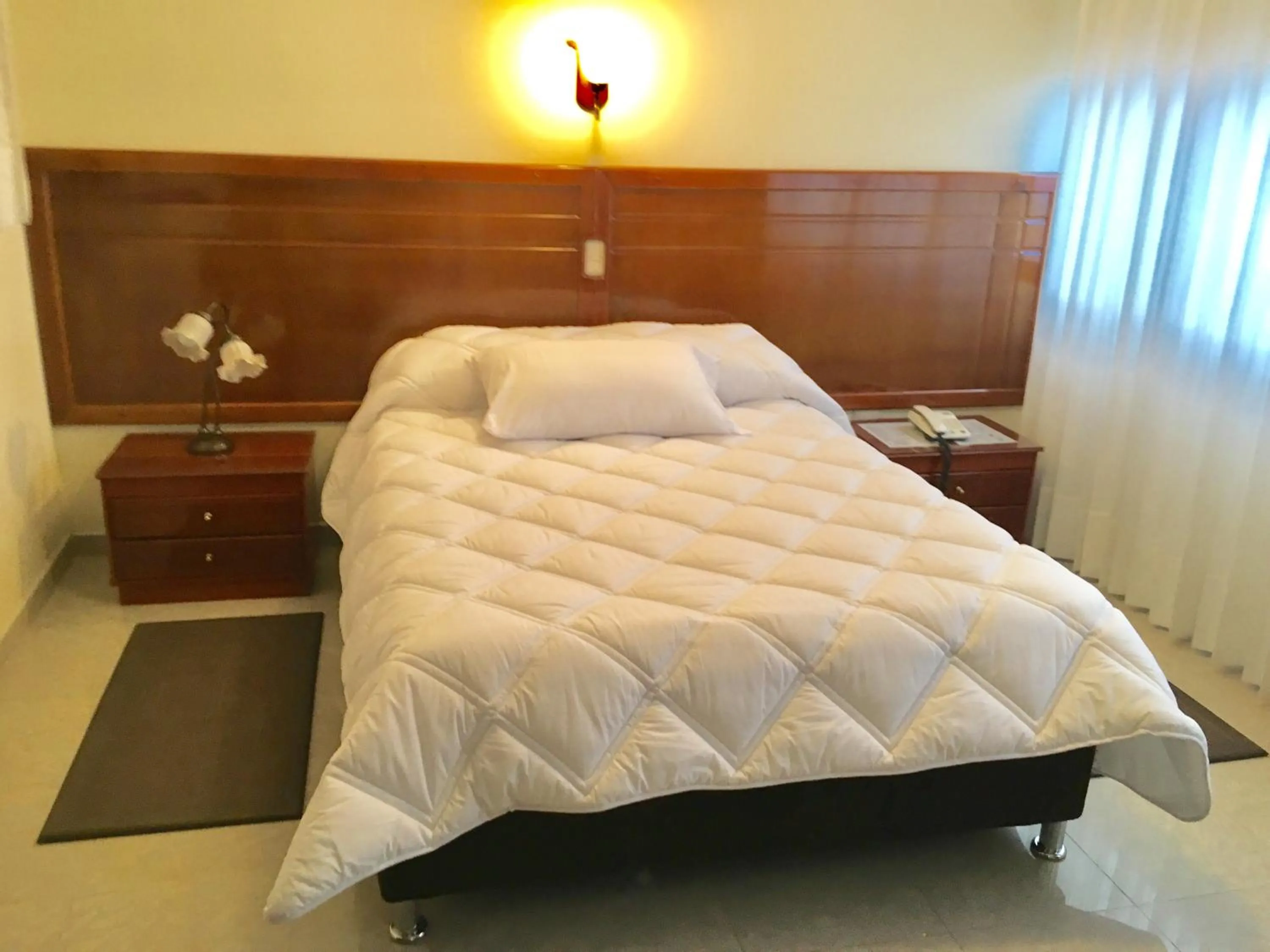 Bed in Hotel Azuay